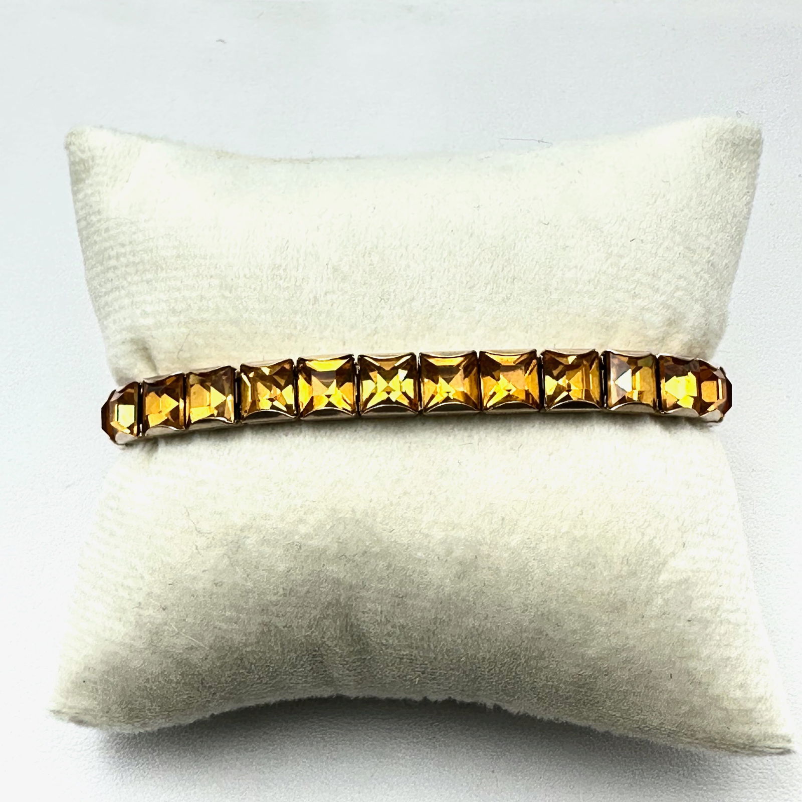 Antique Vintage Orange Glass Rhinestone Gold Tone Bracelet 3.75 Inch Length (1 of 2)