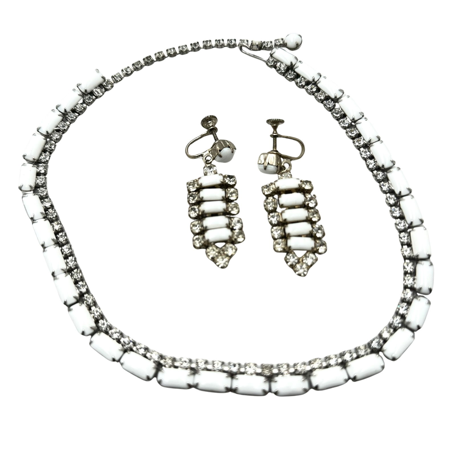 Vintage Kramer New York White Milk Glass Rhinestone Silver Tone 15 Inch Necklace And Matching: Vintage Kramer New York White Milk Glass Rhinestone Silver Tone 15 Inch Necklace And Matching Earrings