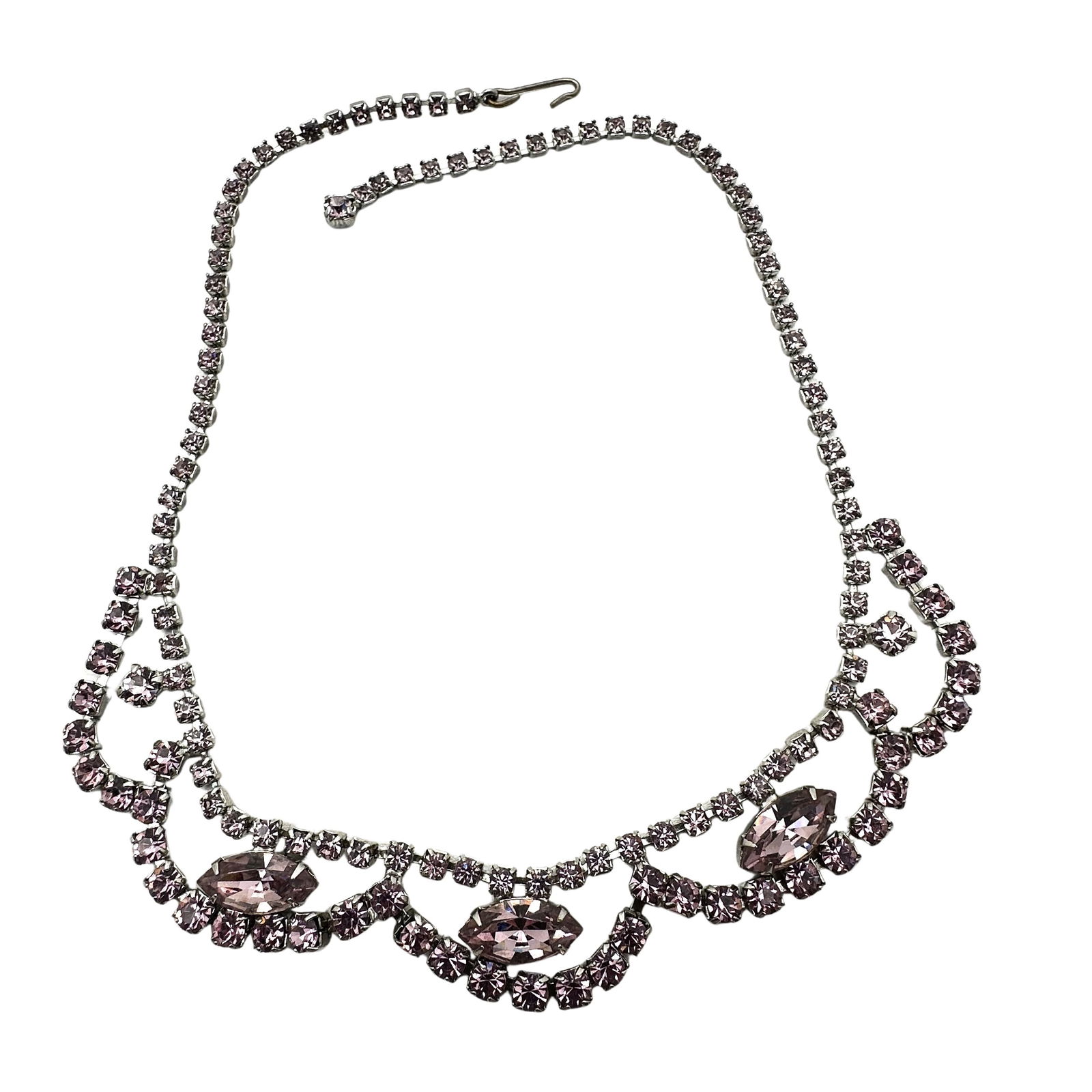 Vintage Lavender Light Purple Glass Rhinestone Silver Tone Necklace 16 Inch (1 of 2)