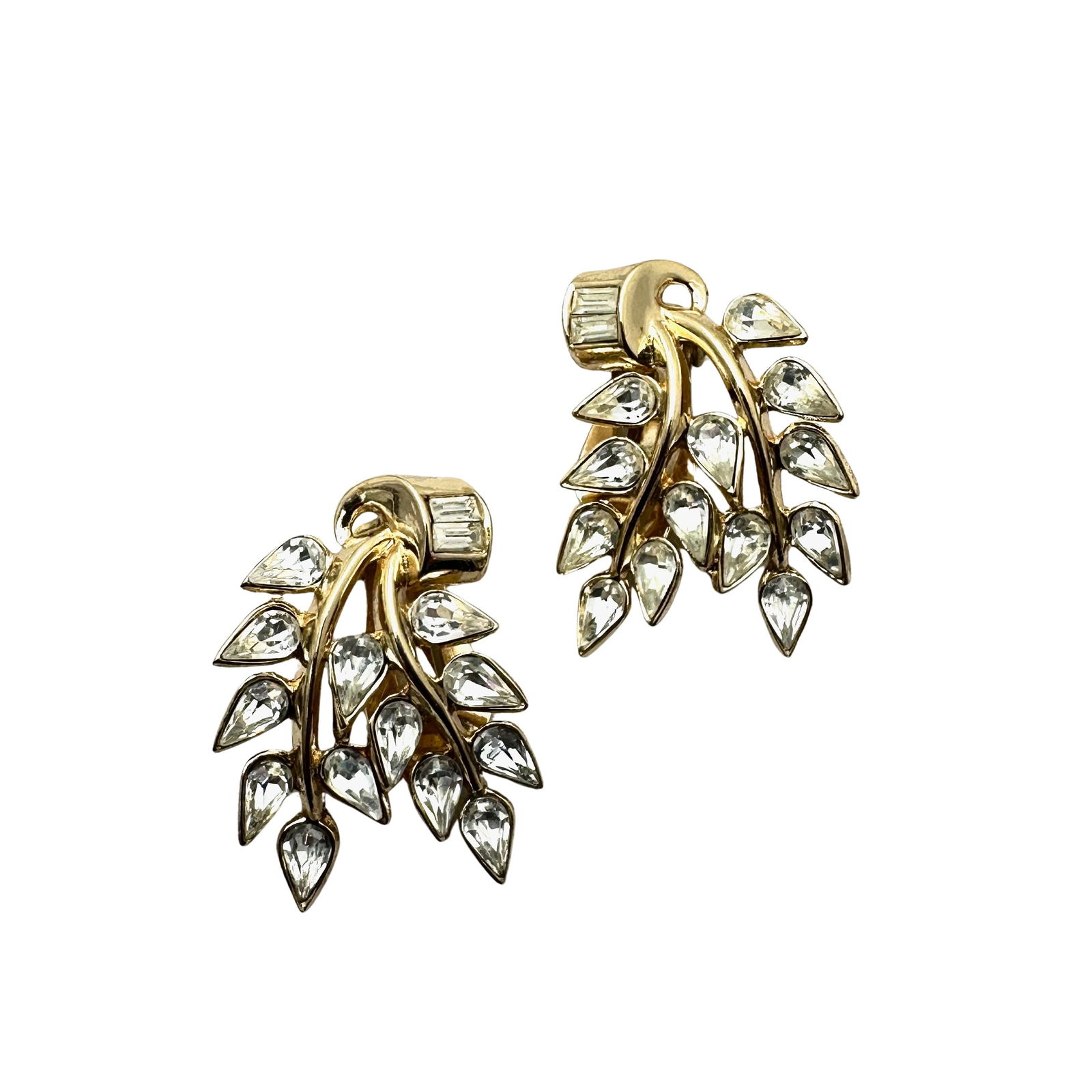 Vintage Trifari Clear Glass Rhinestone Gold Tone Clip Earrings 1.5 Inch (1 of 2)