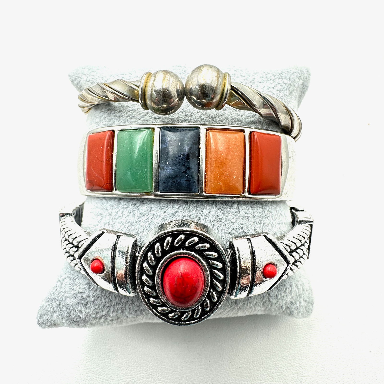 Vintage Jewelry Group Silver Tone Bangle Bracelets Multicolor and Red Stones (1 of 2)