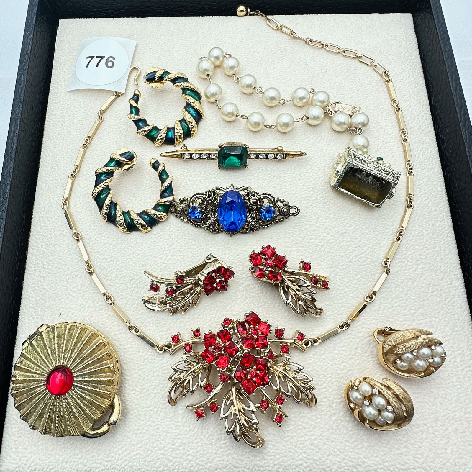 Vintage Jewelry Group Multicolor Rhinestones Necklace Earrings Brooches Enamel Earrings 1 Trifari (1 of 2)