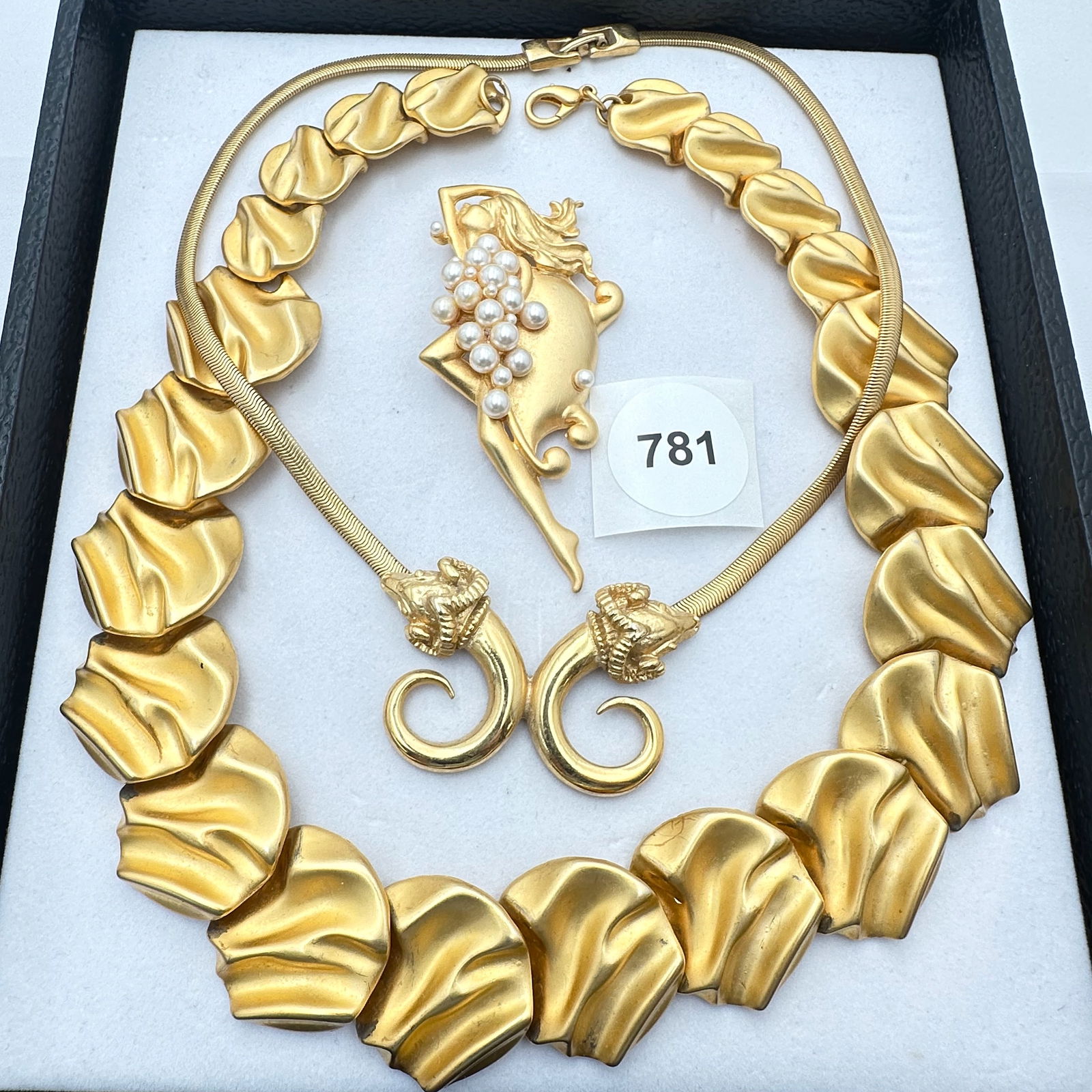 Vintage Jewelry Group Unsigned Anne Klein Matte Gold necklace Ram Necklace Lady in Bathtub Brooch: Vintage Jewelry Group Unsigned Anne Klein Matte Gold necklace Ram Necklace Lady in Bathtub Brooch