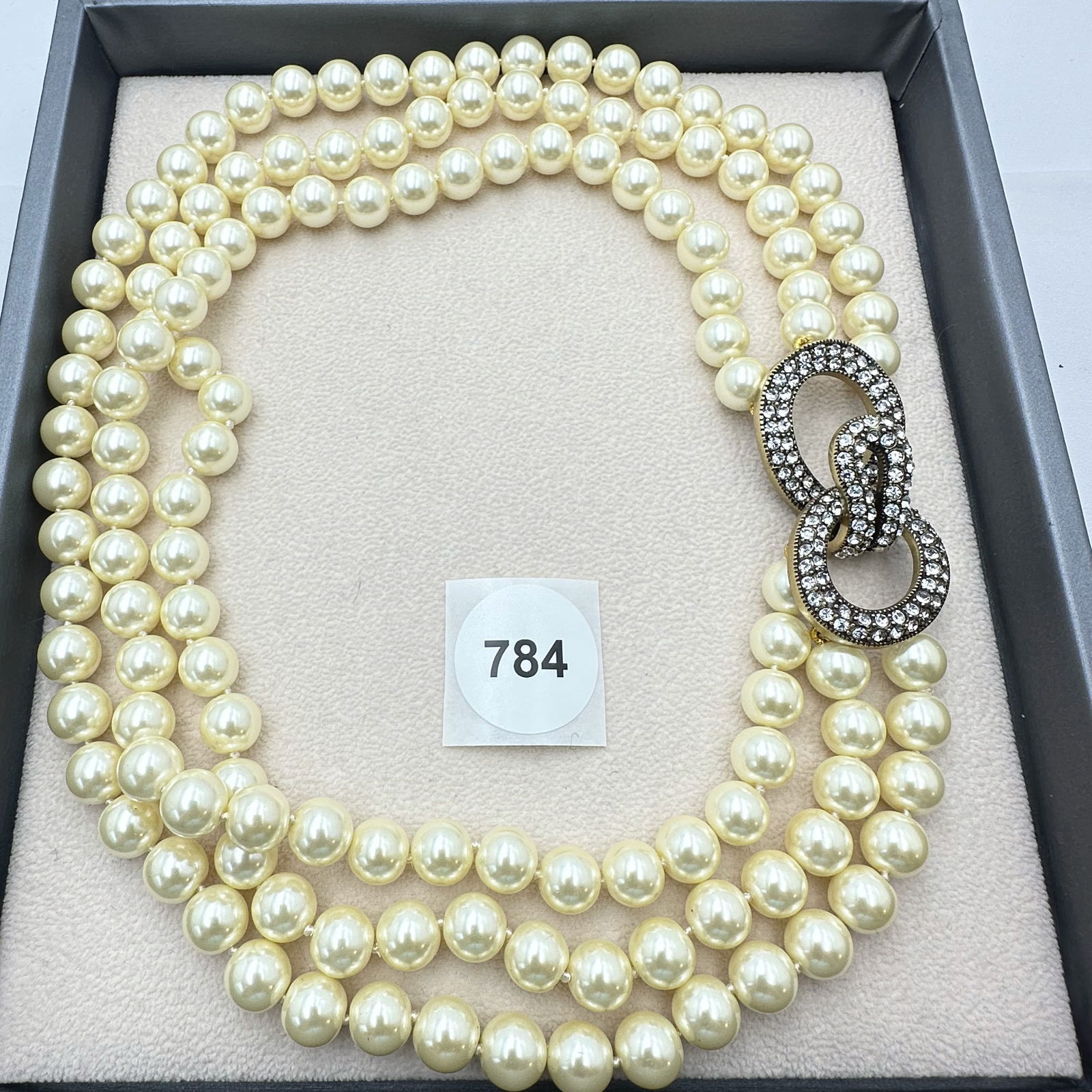 Heidi Daus Faux Glass Pearl Clear Crystal Bronze Tone Clasp 16 Inch: Heidi Daus Faux Glass Pearl Clear Crystal Bronze Tone Clasp 16 Inch