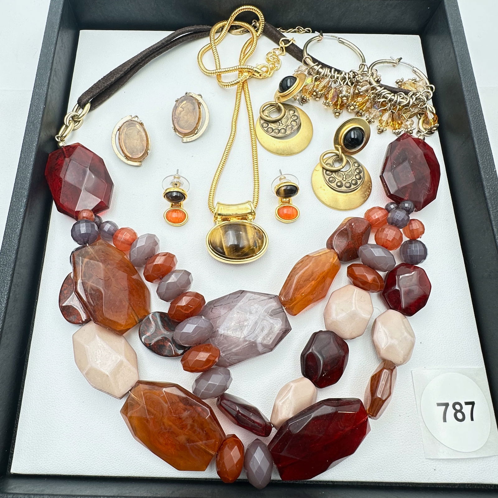 Vintage Jewelry Group Amber Colored Bead Necklace Tiger Eye Necklace Gold Tone Earrings (1 of 2)