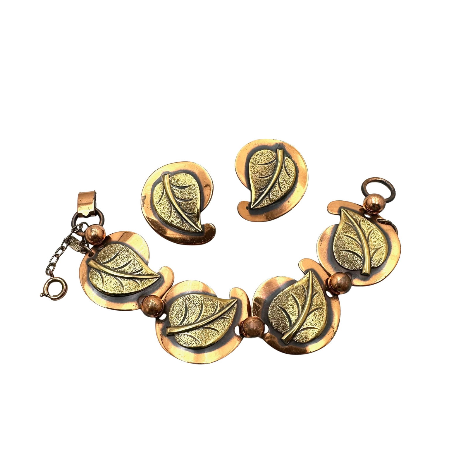 Vintage Mid Century Copper Brass Leaf Design 7 Inch Bracelet And Clip Earrings: Vintage Mid Century Copper Brass Leaf Design 7 Inch Bracelet And Clip Earrings