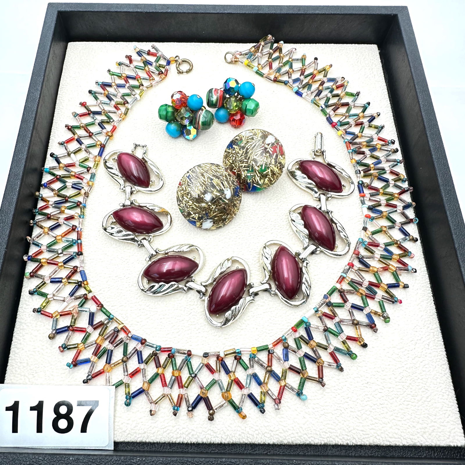 Vintage Jewelry Group Lot (1 of 2)