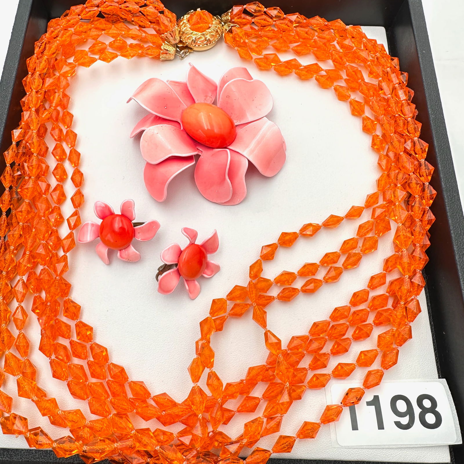 Vintage Jewelry Group Lot: Vintage Jewelry Group Lot