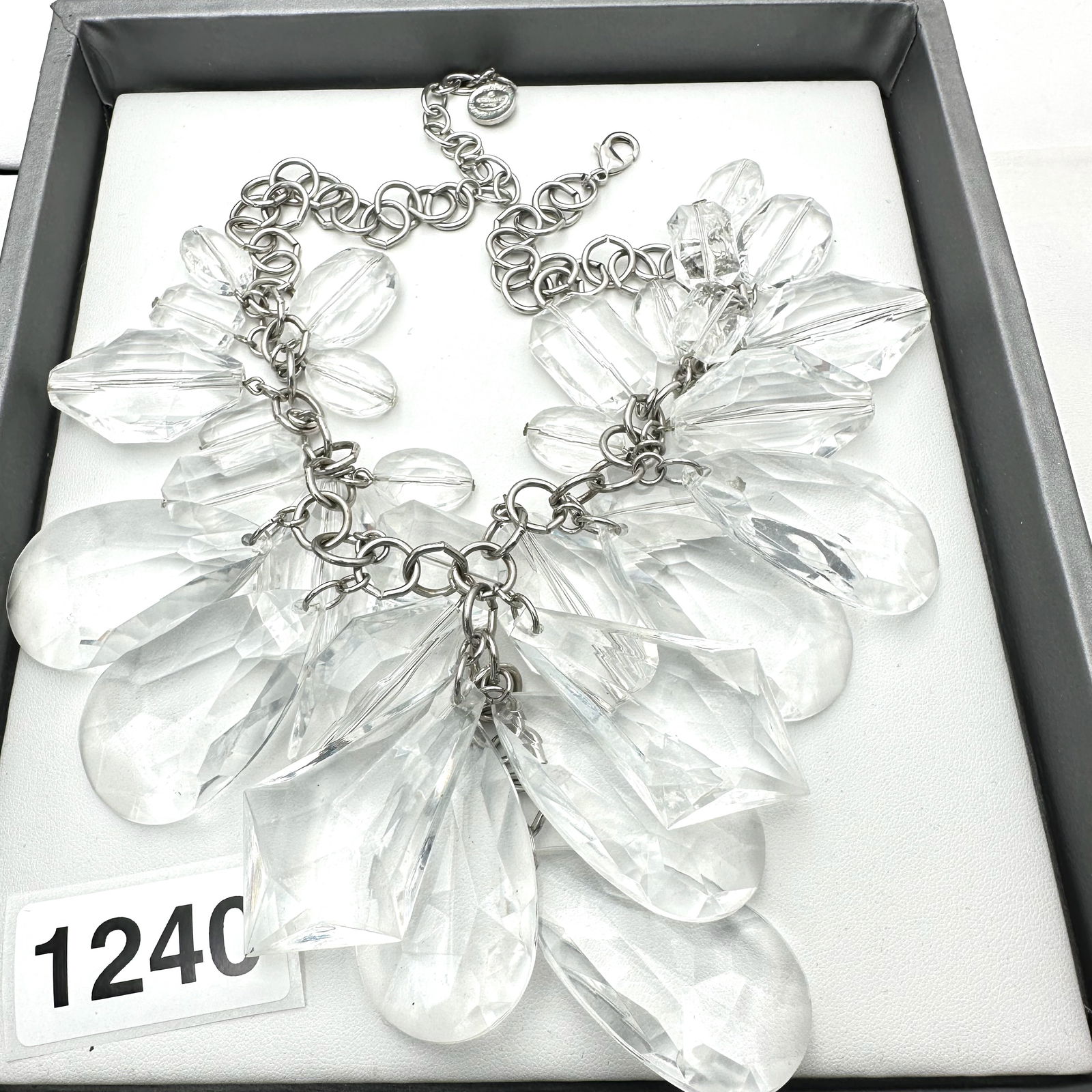 Vintage Jewelry Group Lot: Vintage Jewelry Group Lot