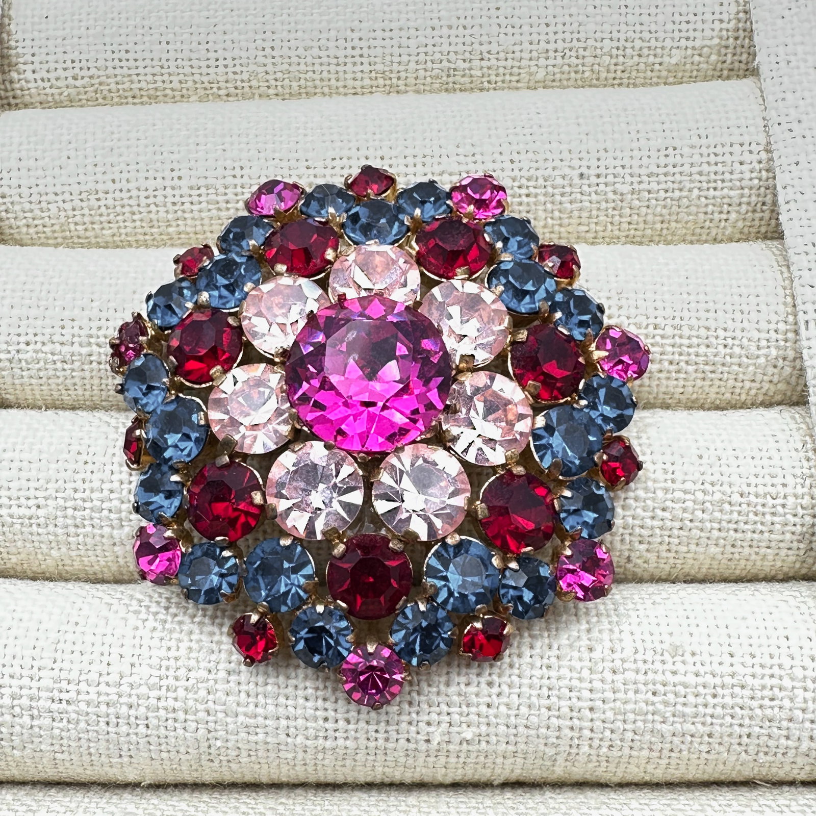 Vintage Austria Multicolor Crystal Gold Tone Brooch Pin 2 Inch (1 of 2)