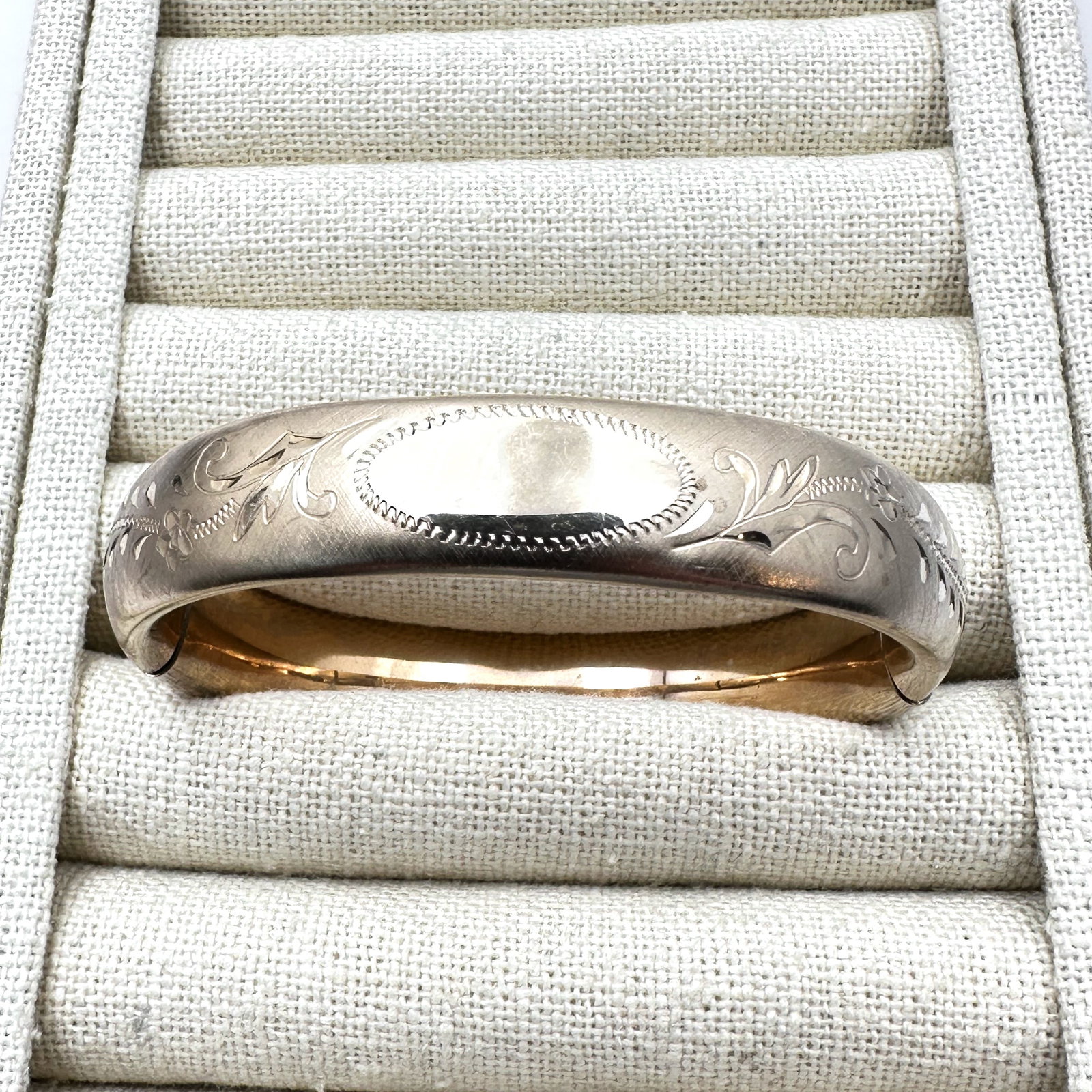 Antique Vintage Gold Filled Hinged Bangle Bracelet 7 Inch Unengraved: Antique Vintage Gold Filled Hinged Bangle Bracelet 7 Inch Unengraved
