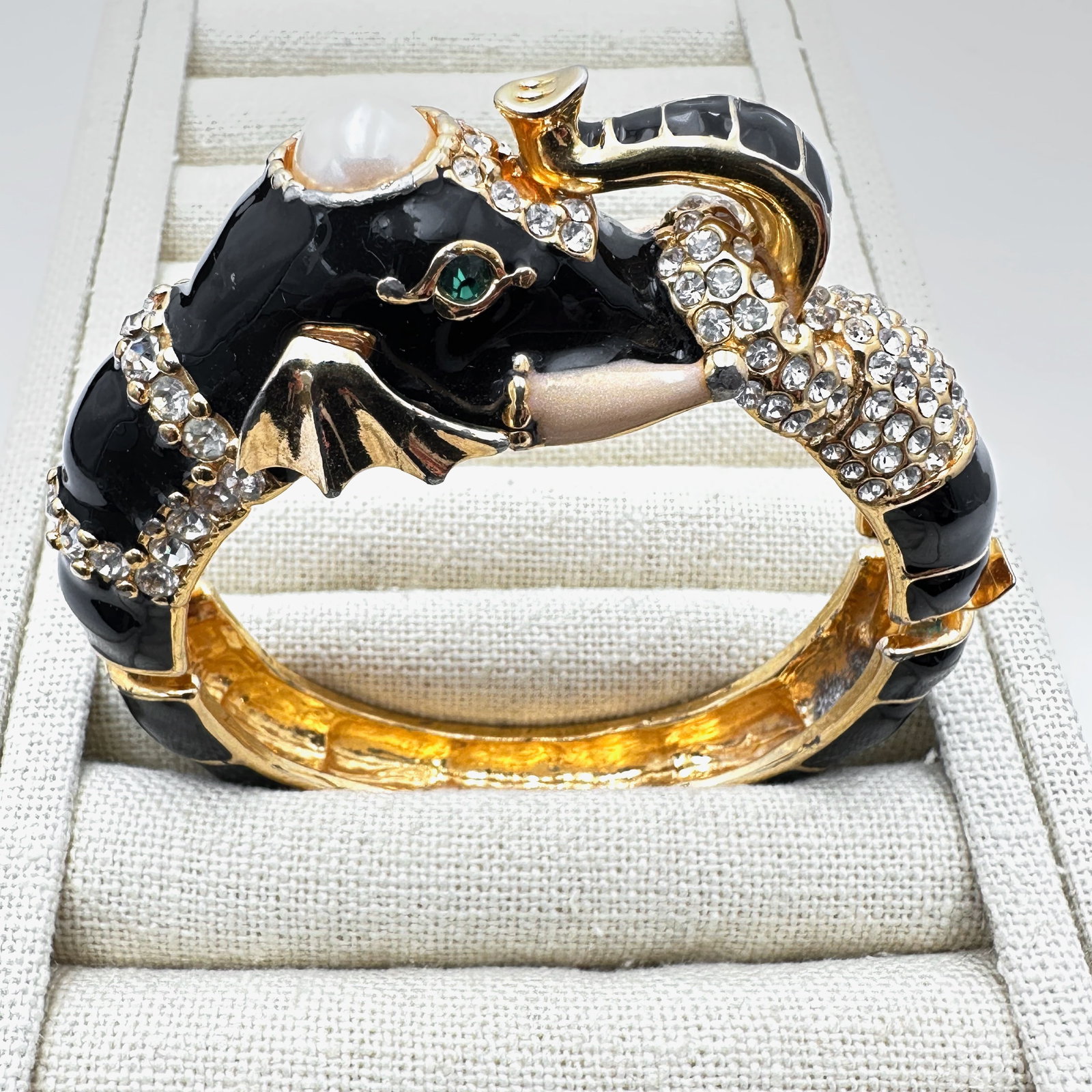 Vintage KJL? Enamel Rhinestone Elephant Design Hinged Bangle Bracelet Gold Tone 7 Inch (1 of 2)