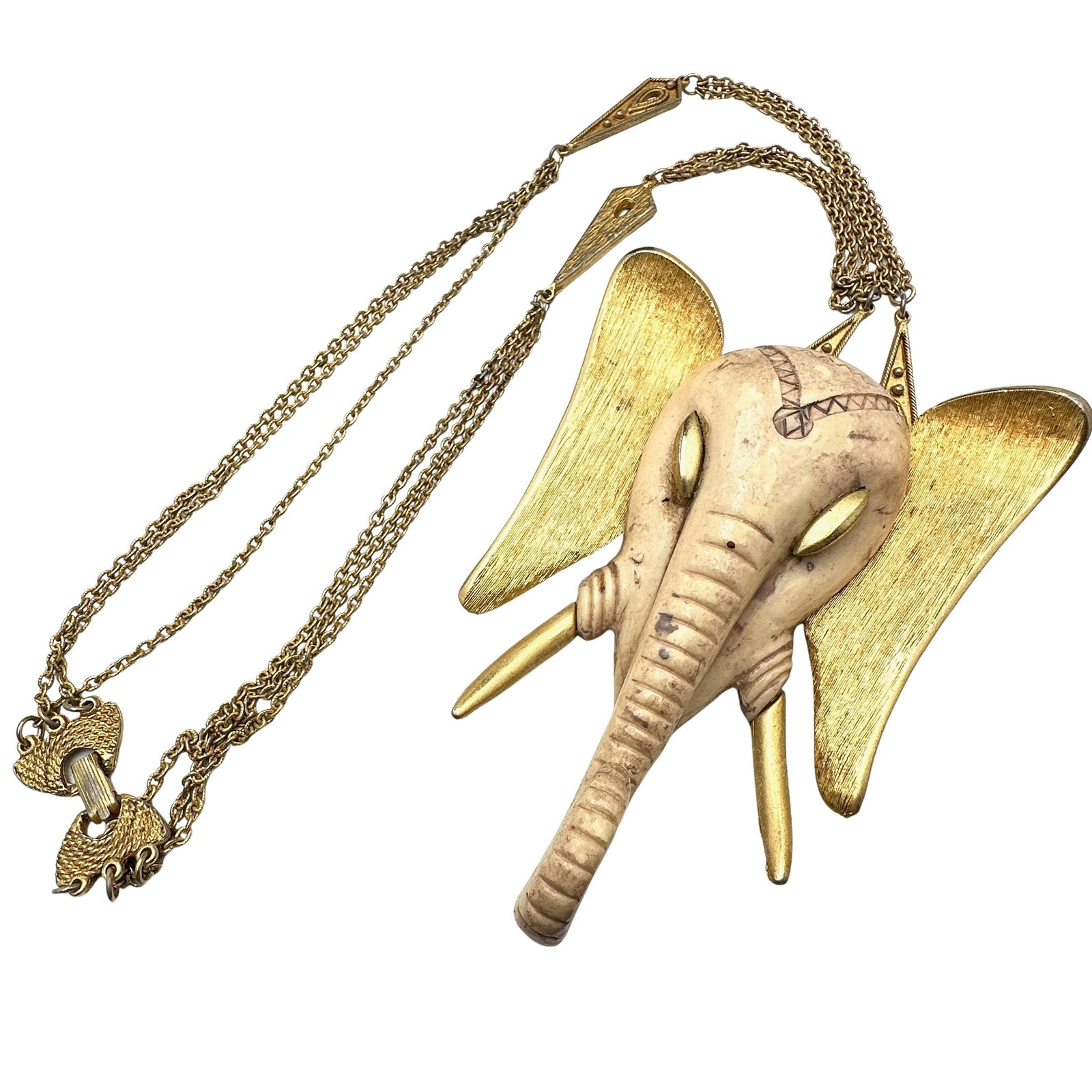 Vintage 1960s Razza Large 4 Inch Lucite Gold Tone Elephant Pendant Necklace 24 Inch Chain: Vintage 1960s Razza Large 4 Inch Lucite Gold Tone Elephant Pendant Necklace 24 Inch Chain