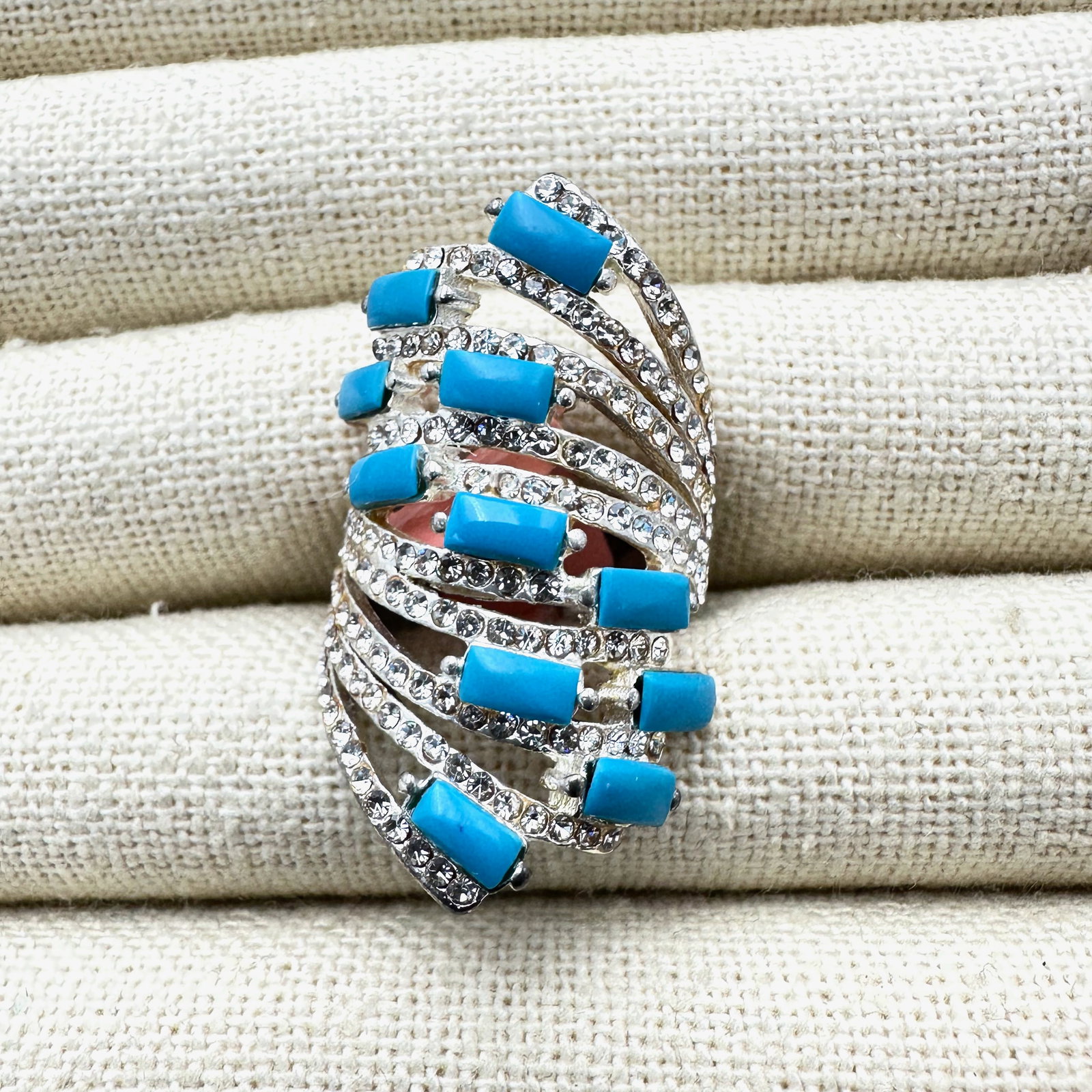 Silver Plated Clear Crystal Frog Pendant Necklace 18 Inch Chain: Silver Plated Clear Crystal Frog Pendant Necklace 18 Inch Chain