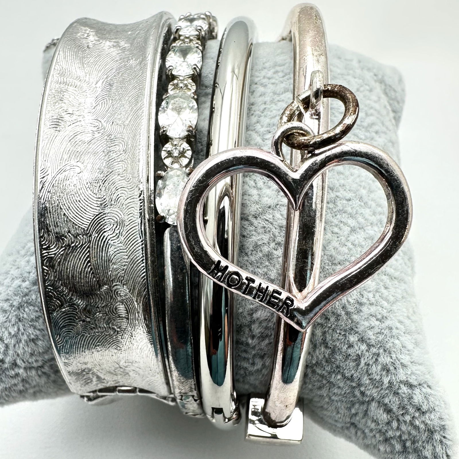 Vintage Group Collection of Bracelets: Vintage Group Collection of Bracelets