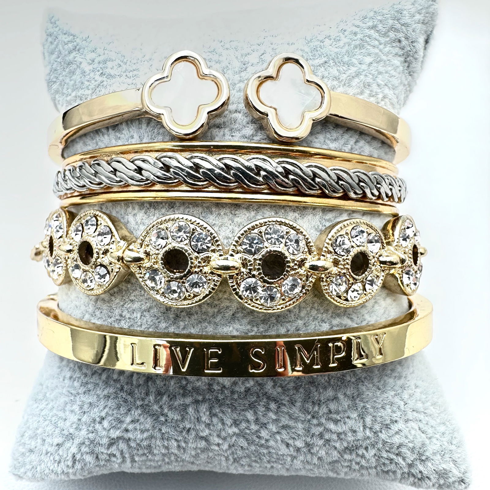 Vintage Group Collection of Bracelets: Vintage Group Collection of Bracelets