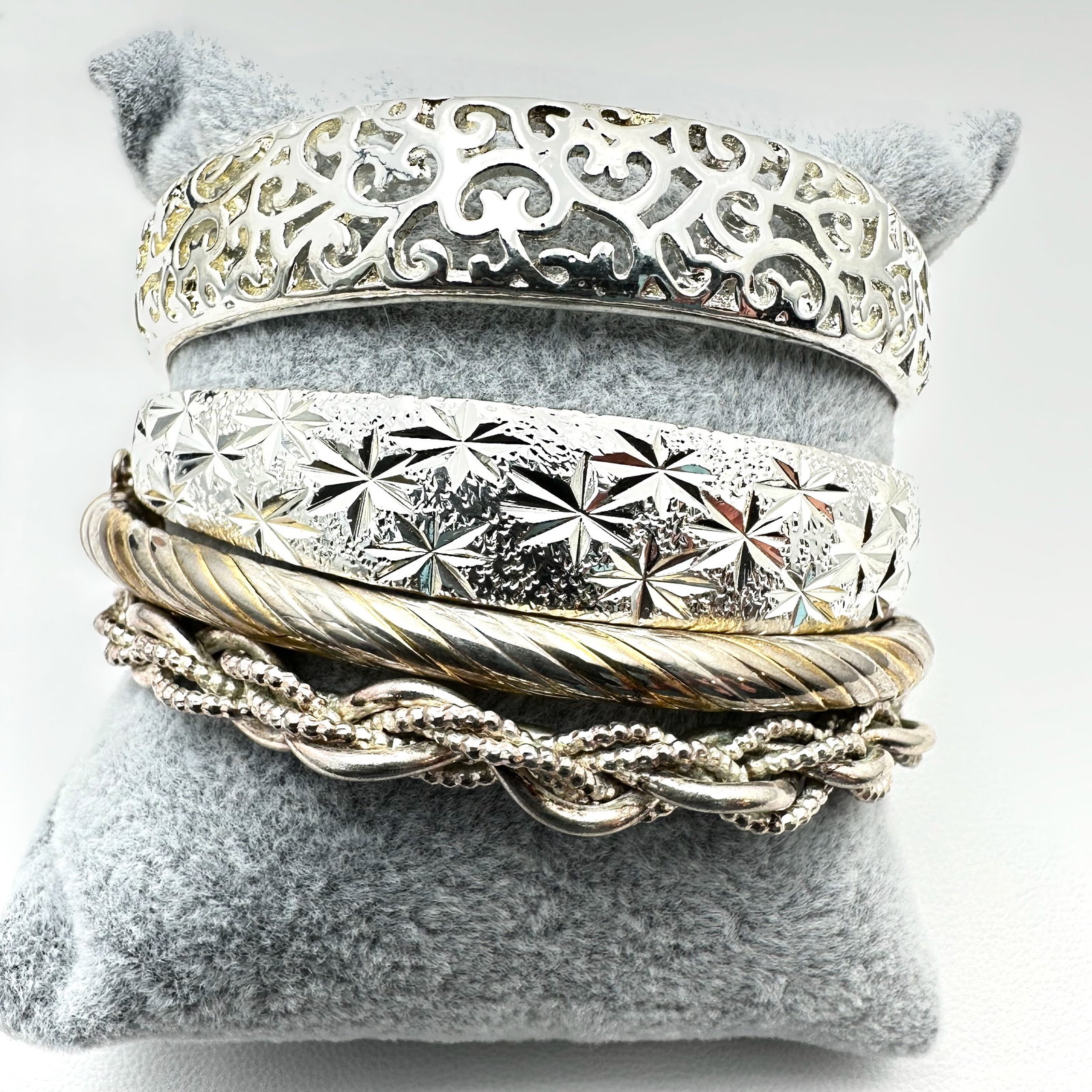 Vintage Group Collection of Bracelets: Vintage Group Collection of Bracelets