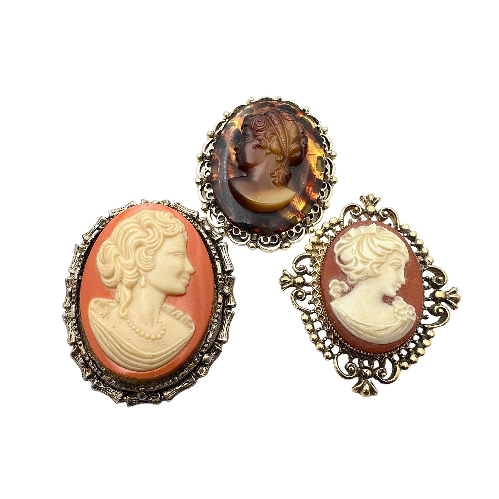 Vintage Lot of Three Cameo Pin Pendants Gold Tone (1 of 2)