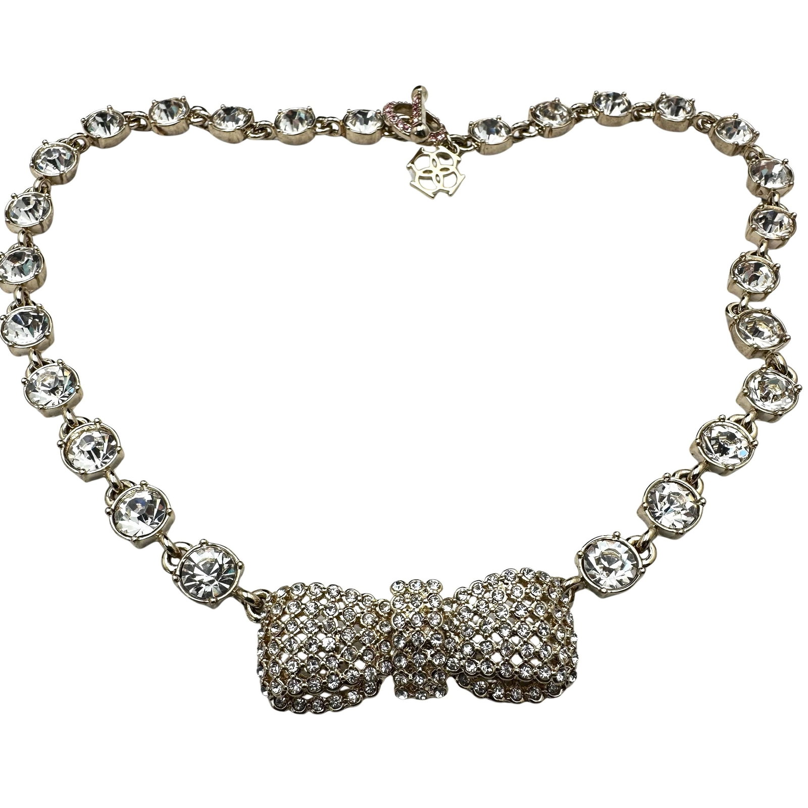 Vintage clear Glass Rhinestone Bow Pendant Gold Tone Necklace 17 Inch (1 of 2)