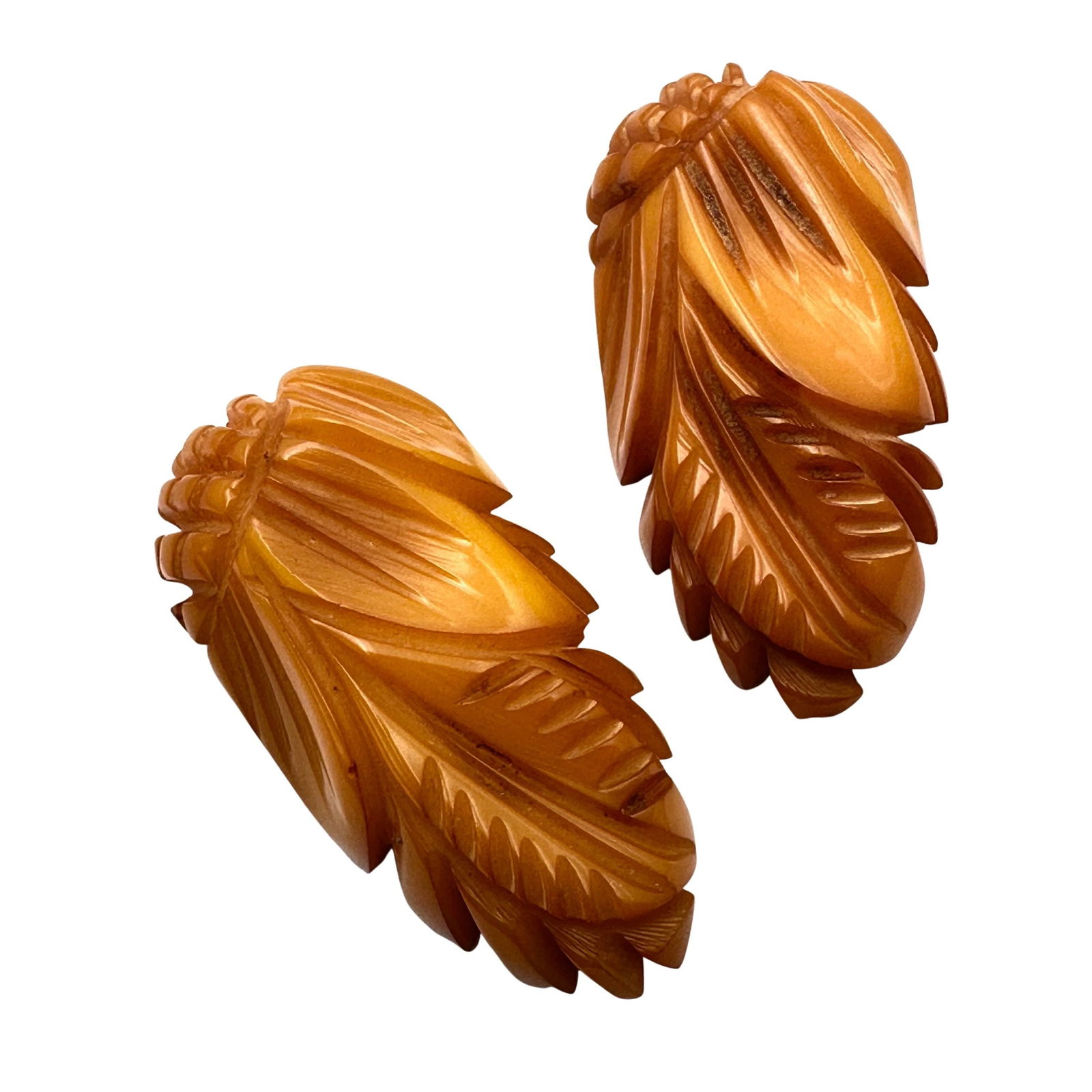 Vintage Carved Butterscotch Bakelite Pair of Fur Dress Clips 2.5 Inch Each (1 of 2)