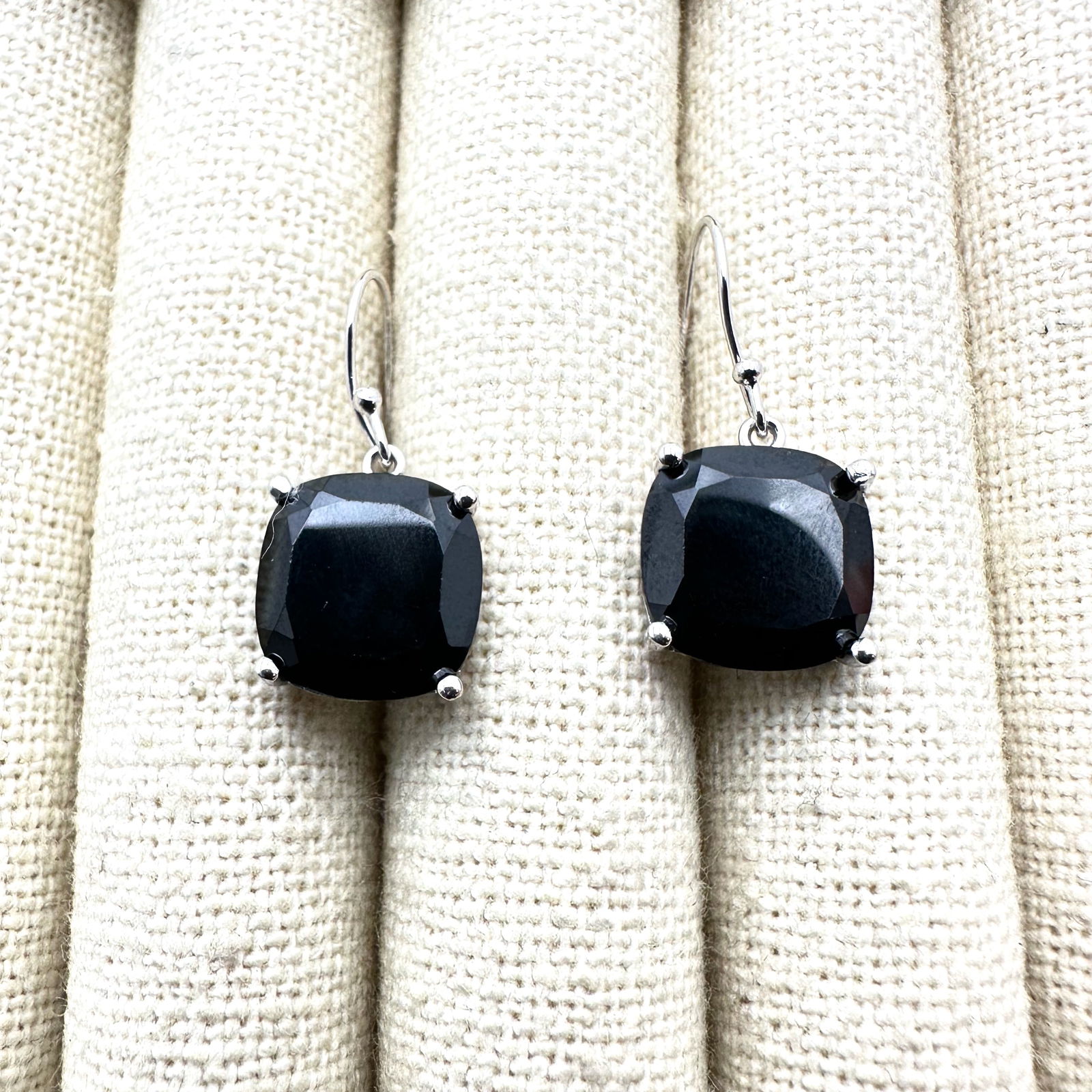 Black Spinel Sterling Silver Pierced Earrings 1 Inch (1 of 2)