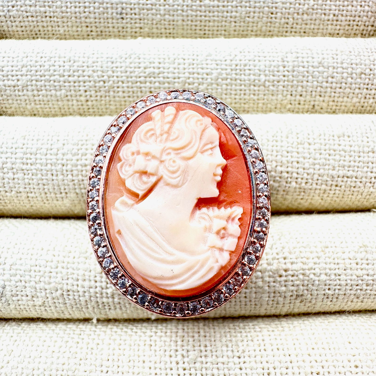 Amedeo Rose Gold Plated Carved Shell Cameo Statement Ring Size 9 (1 of 2)