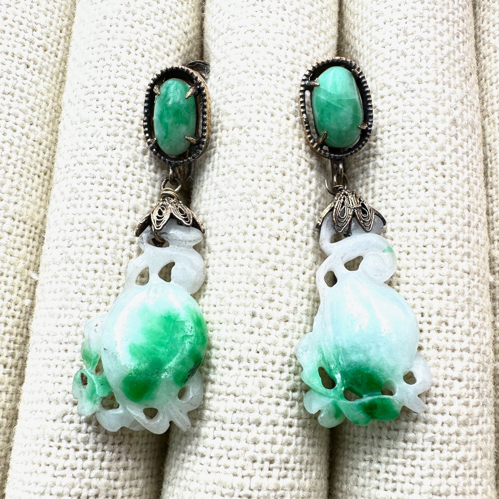 Antique Jade Moss in Snow Screw Back Chandelier Earrings: Antique Jade Moss in Snow Screw Back Chandelier Earrings
