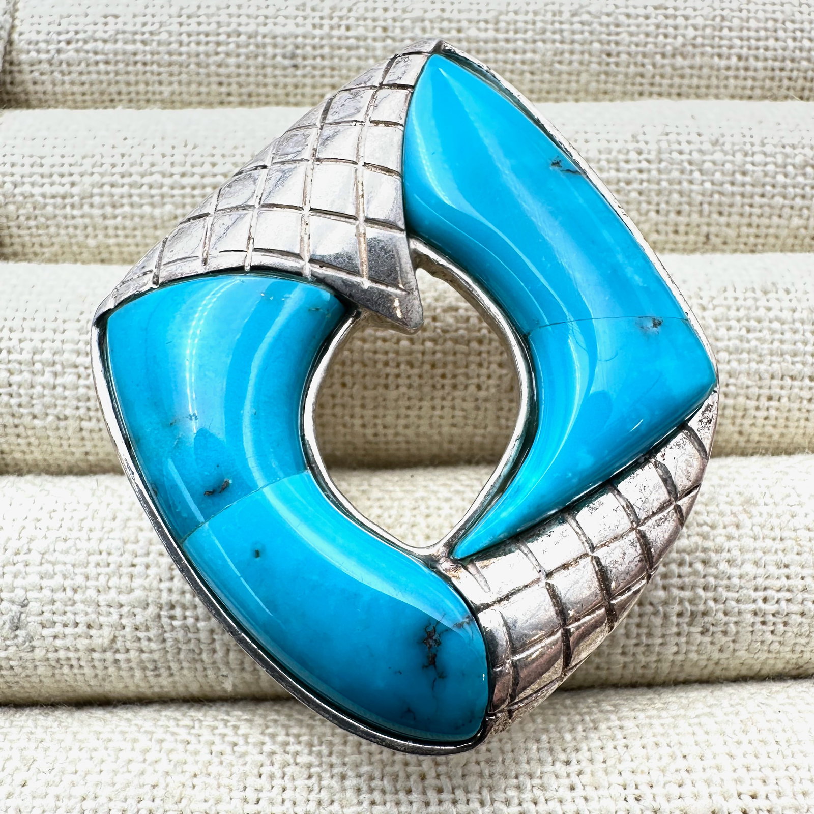 Jay King Mine Finds Turquoise Sterling Silver Pendant 2 Inch: Jay King Mine Finds Turquoise Sterling Silver Pendant 2 Inch