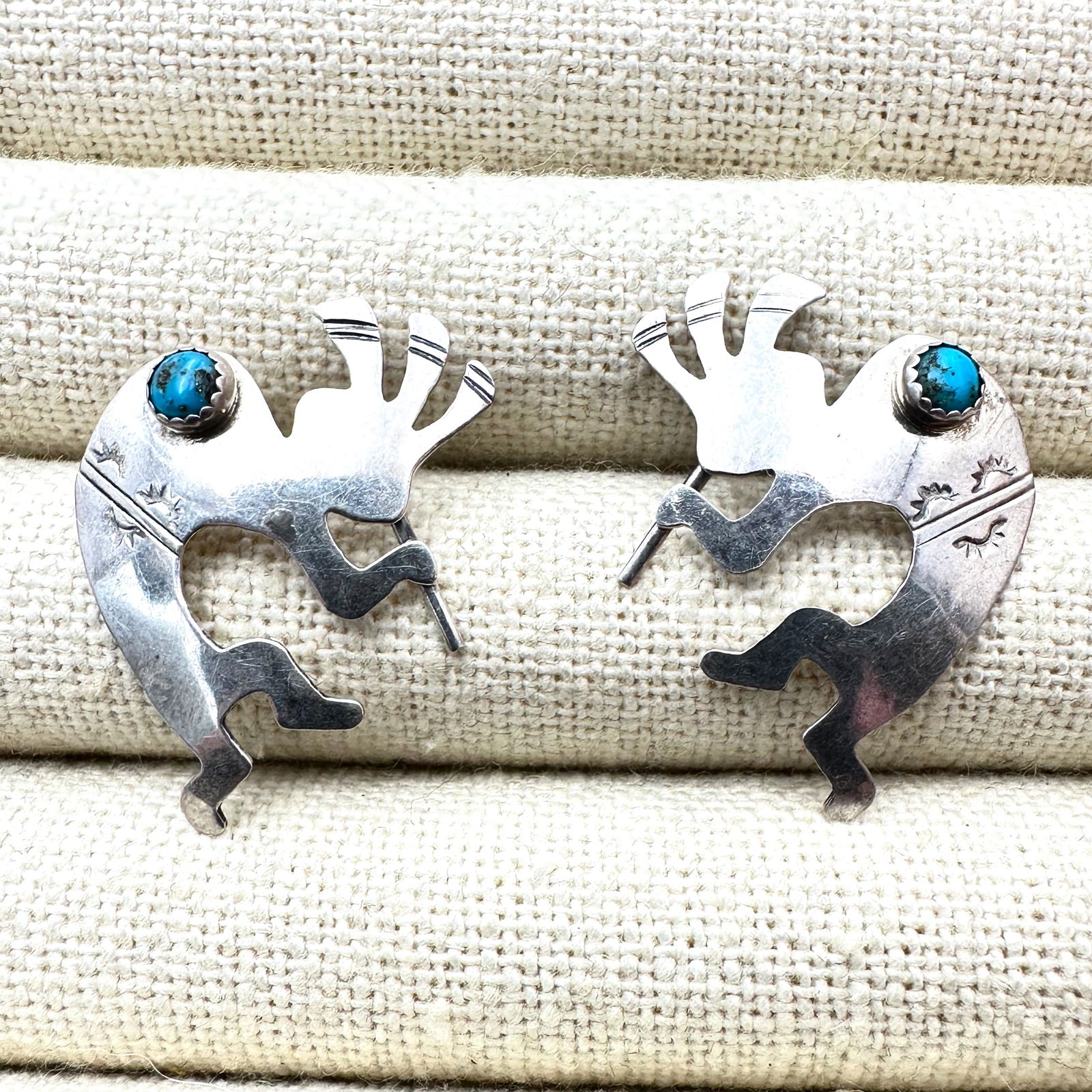 Native American Turquoise Kokopelli Music Man Sterling Silver Earrings 1.25 Inch: Native American Turquoise Kokopelli Music Man Sterling Silver Earrings 1.25 Inch