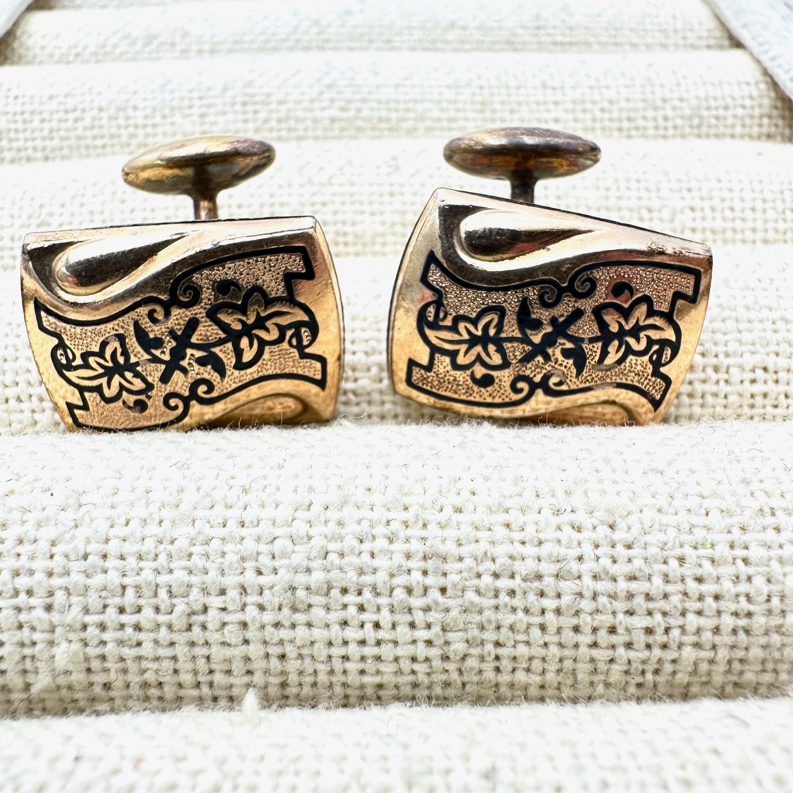 Antique Victorian Gold Filled Cuff Links Black Enamel Design (1 of 2)