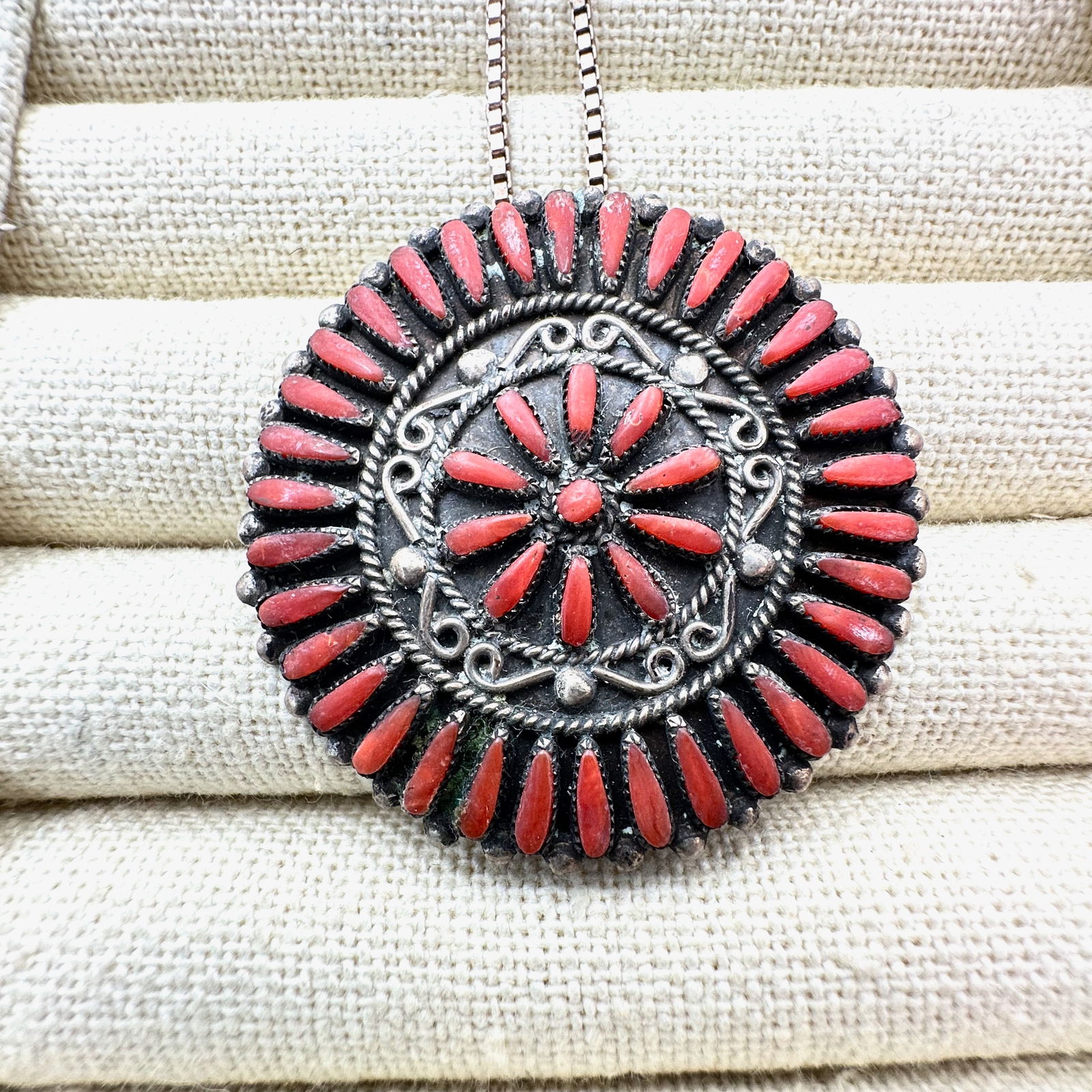 Native American Red Coral Petit Point 1.75 Inch Pendant Sterling Silver Necklace 22 Inch Box Chain: Native American Red Coral Petit Point 1.75 Inch Pendant Sterling Silver Necklace 22 Inch Box Chain 20 Grams