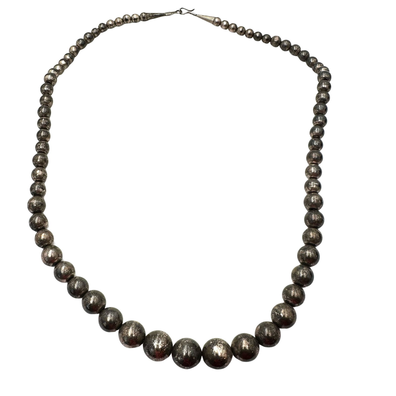 Vintage Native American Older Graduated Sterling Silver Bench Beads 22 Inch Weight 50 Grams (1 of 2)