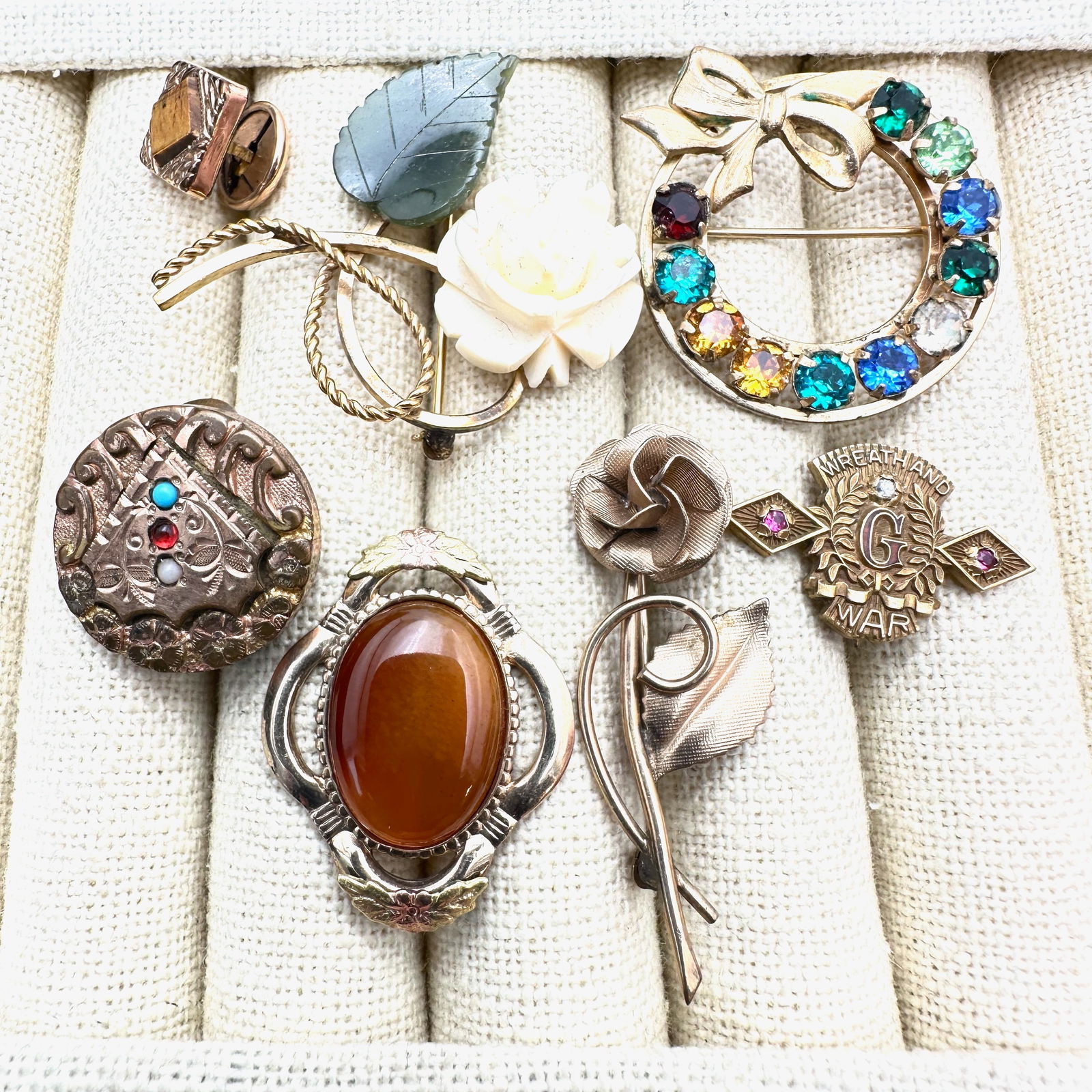 Vintage Lot of Gold Filled Pins and Cuff Links (1 of 2)