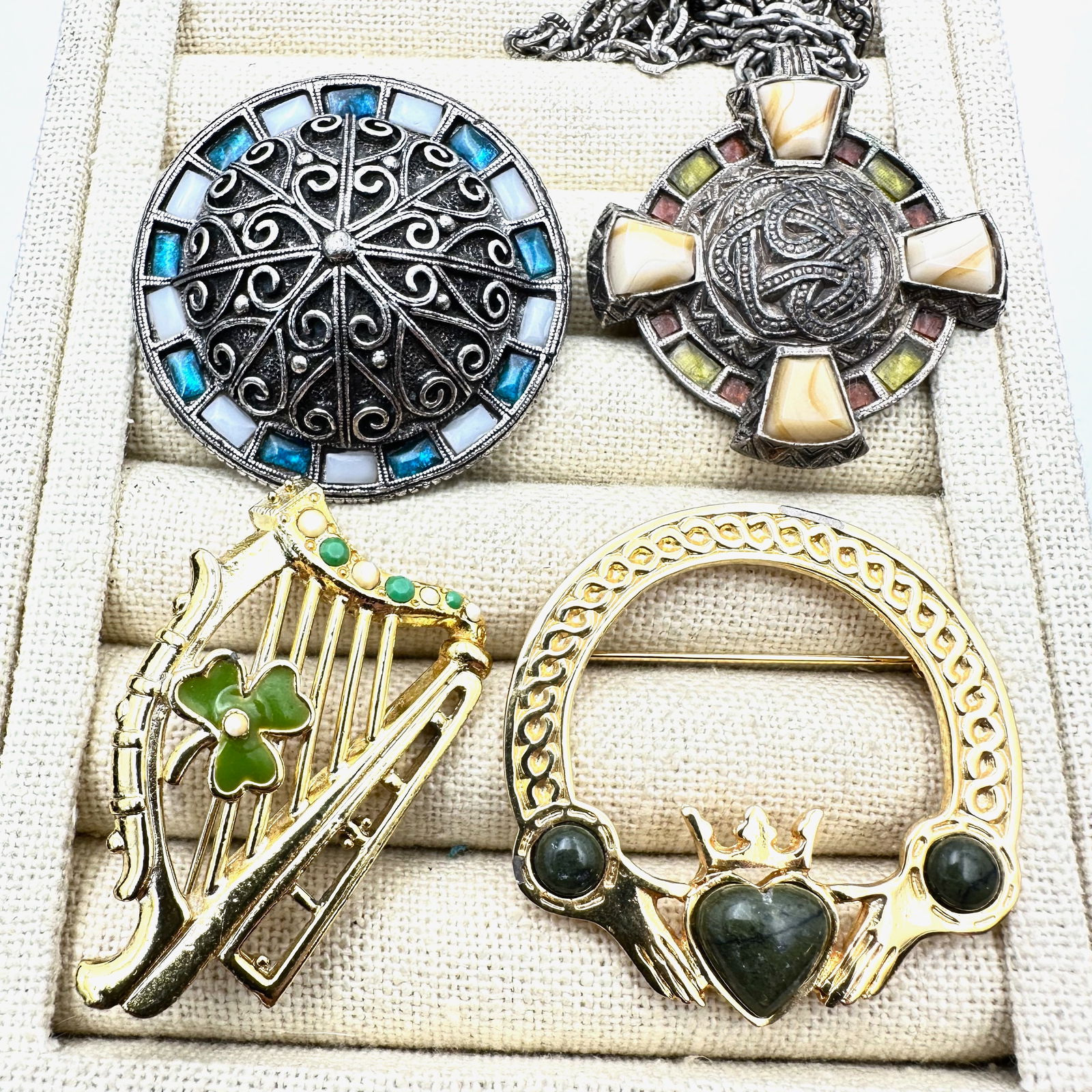 Vintage Group of Scottish Irish Brooches and Pins Miracle Brand and More Silver And Gold Tone (1 of 2)