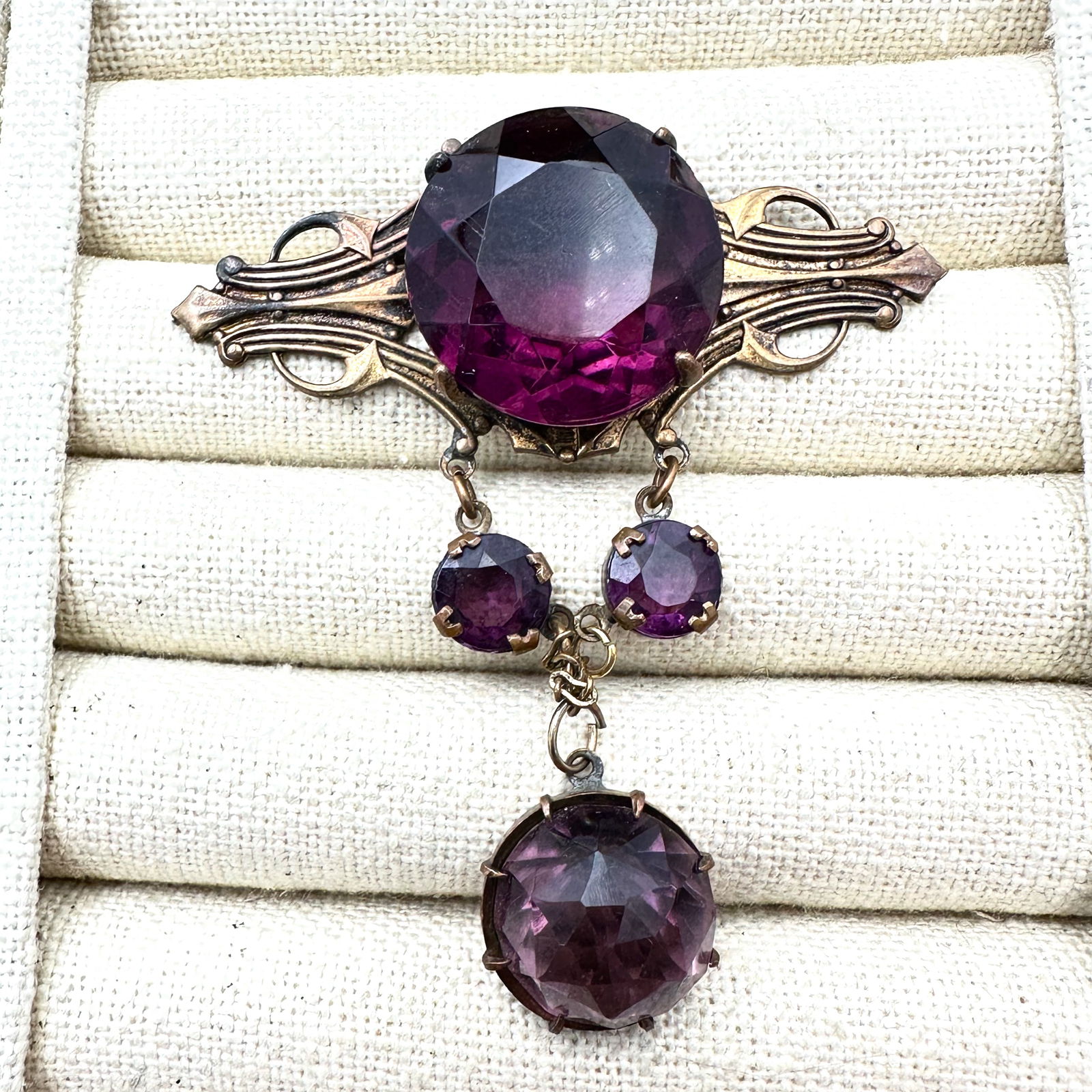 Vintage Purple Czech Glass Antiqued Gold Tone Brooch Pin 3 Inch: Vintage Purple Czech Glass Antiqued Gold Tone Brooch Pin 3 Inch