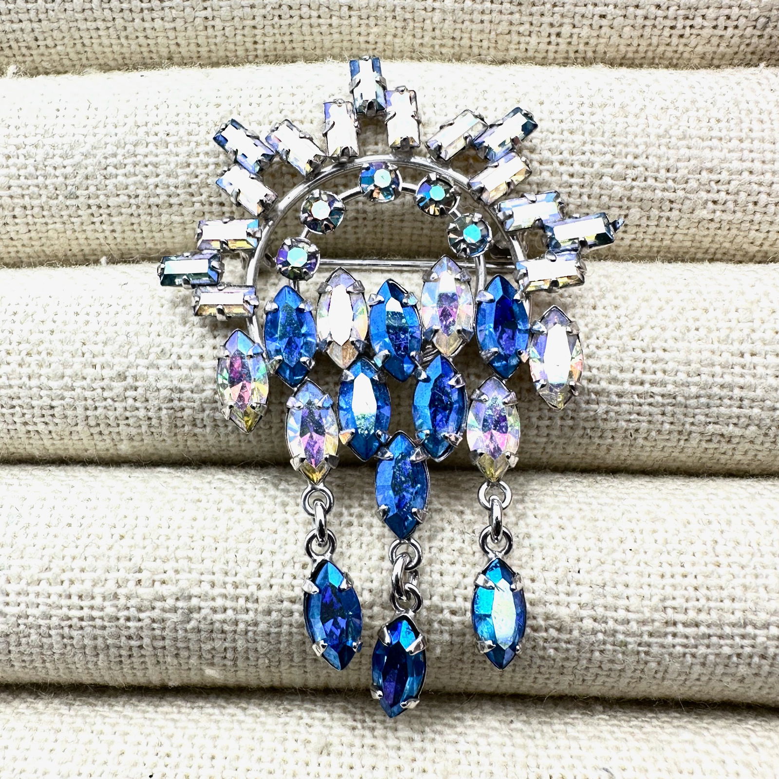 D'Or Sterling Silver Blue Aurora Borealis Glass Rhinestone Brooch Pin 2 Inch: D'Or Sterling Silver Blue Aurora Borealis Glass Rhinestone Brooch Pin 2 Inch
