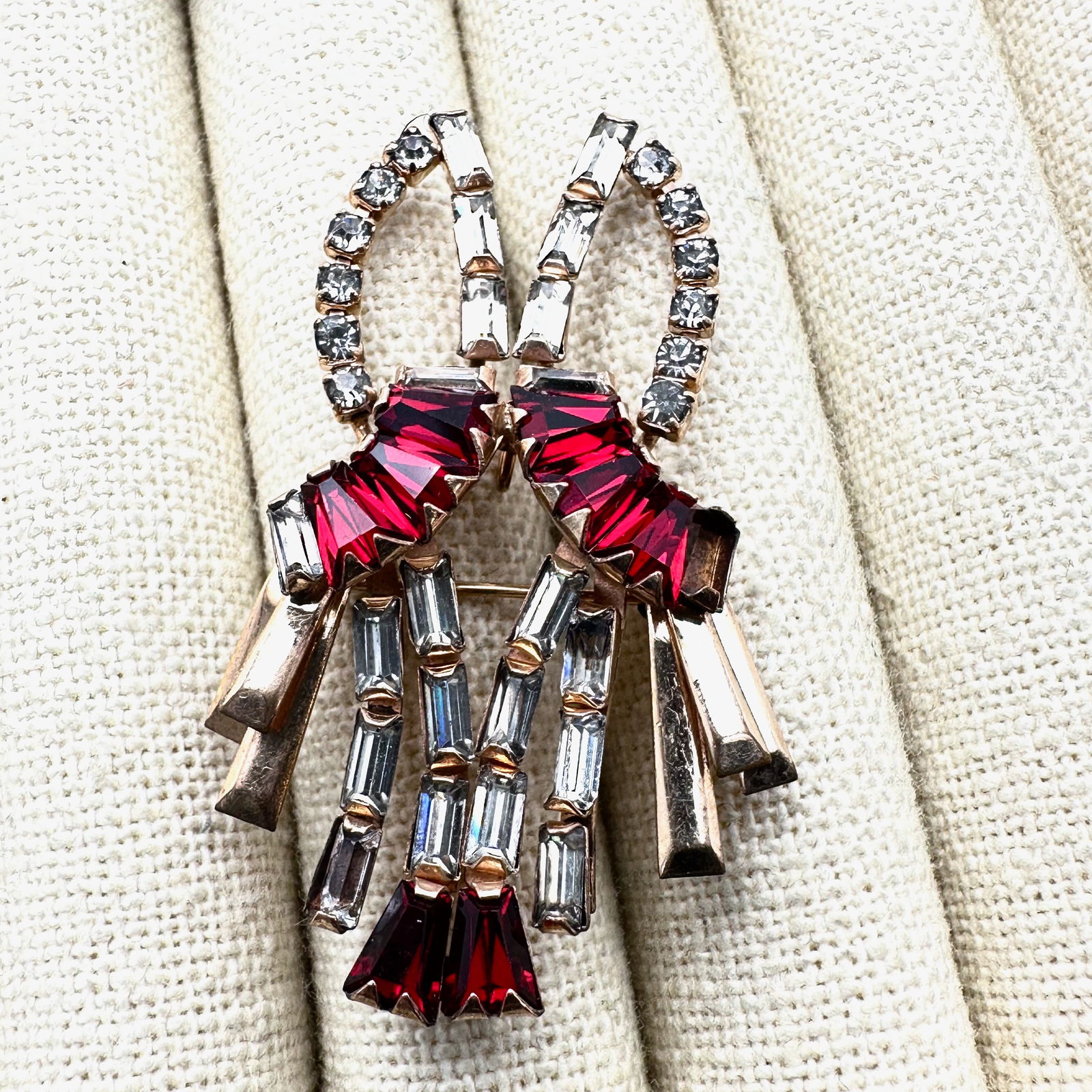 Vintage Phyllis Gold filled Rhinestone Brooch Pin Pendant 2 Inch: Vintage Phyllis Gold filled Rhinestone Brooch Pin Pendant 2 Inch