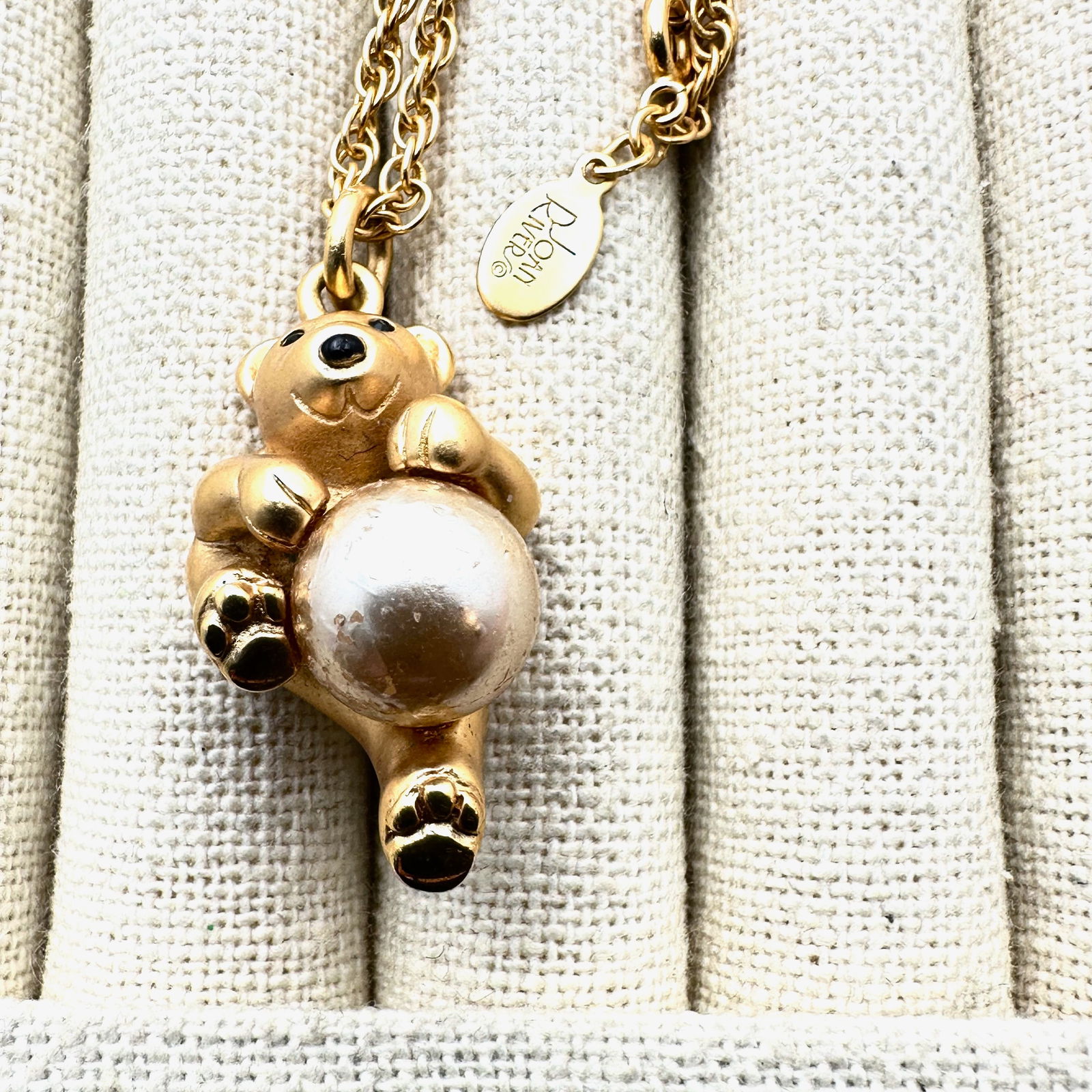 Vintage Joan Rivers Gold Teddy Bear Pendant Necklace 24 Inch Chain: Vintage Joan Rivers Gold Teddy Bear Pendant Necklace 24 Inch Chain