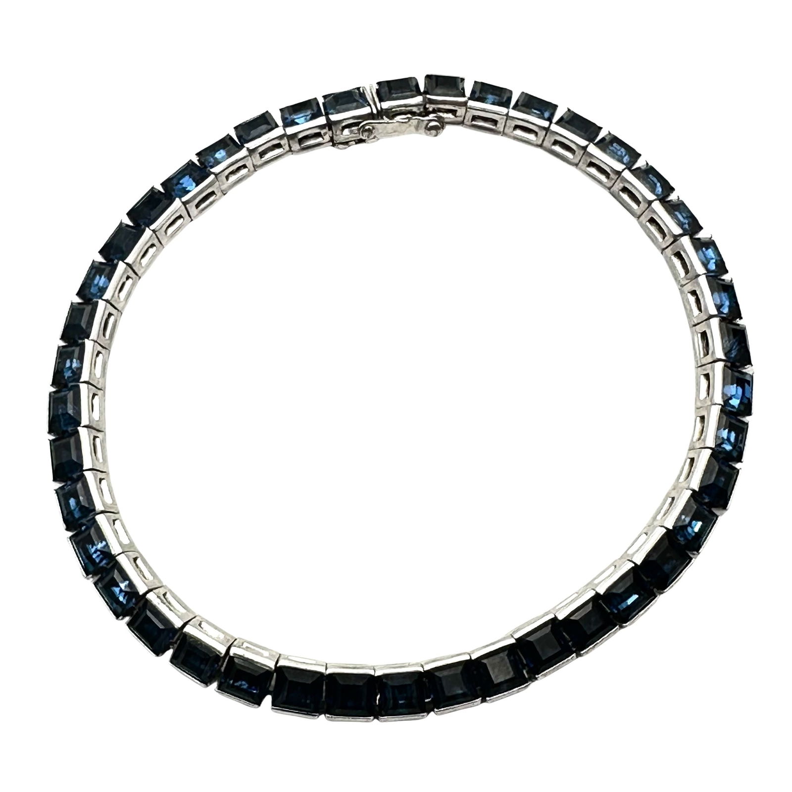 Vintage Older Trifari Blue Glass Rhinestone Silver Tone Bracelet 7.25 Inch: Vintage Older Trifari Blue Glass Rhinestone Silver Tone Bracelet 7.25 Inch