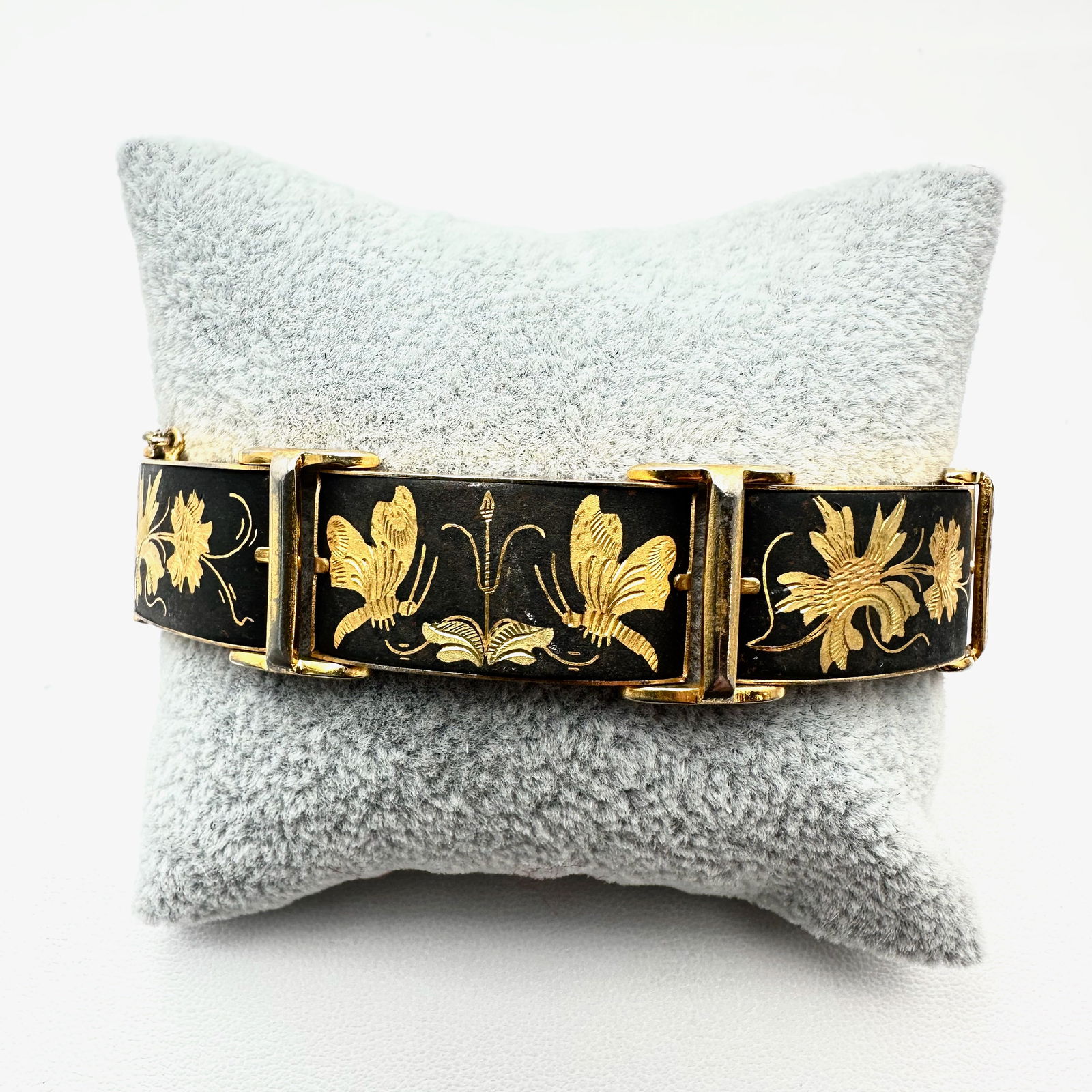 Vintage Damascene Enamel Gold Tone Bracelet 7 Inch: Vintage Damascene Enamel Gold Tone Bracelet 7 Inch