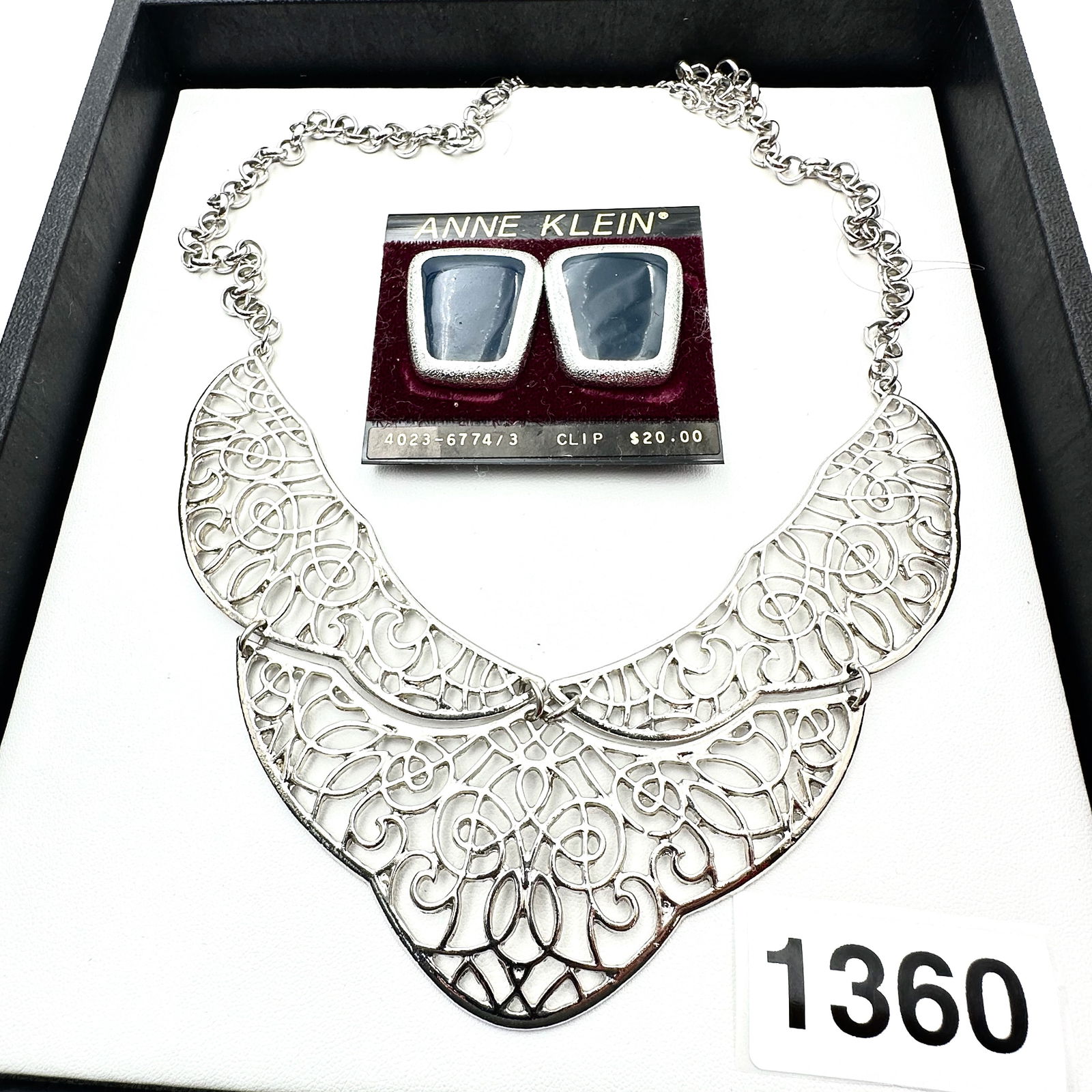 Vintage to Modern Group Lot Collection of Jewelry: Vintage to Modern Group Lot Collection of Jewelry