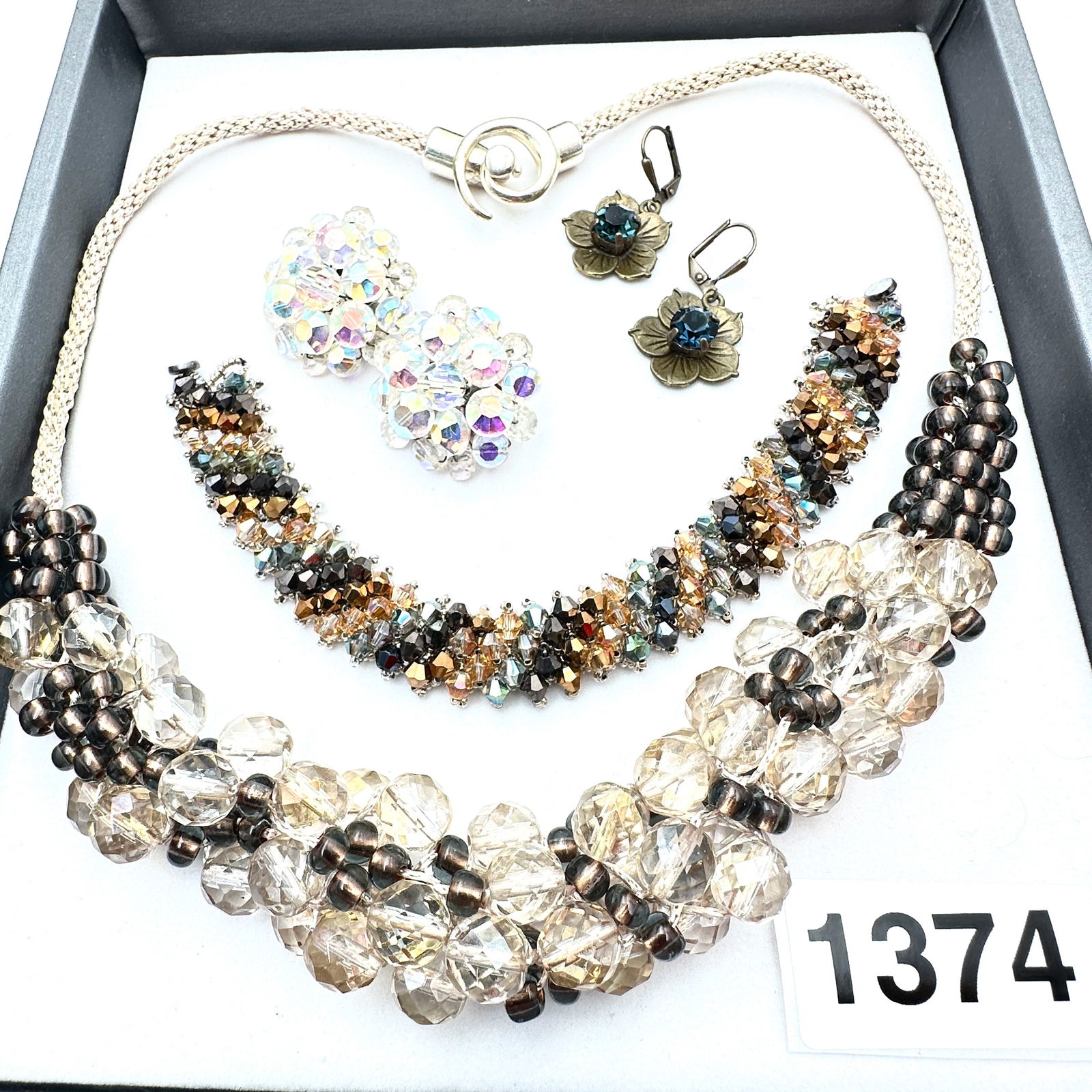 Vintage to Modern Group Lot Collection of Jewelry (1 of 2)