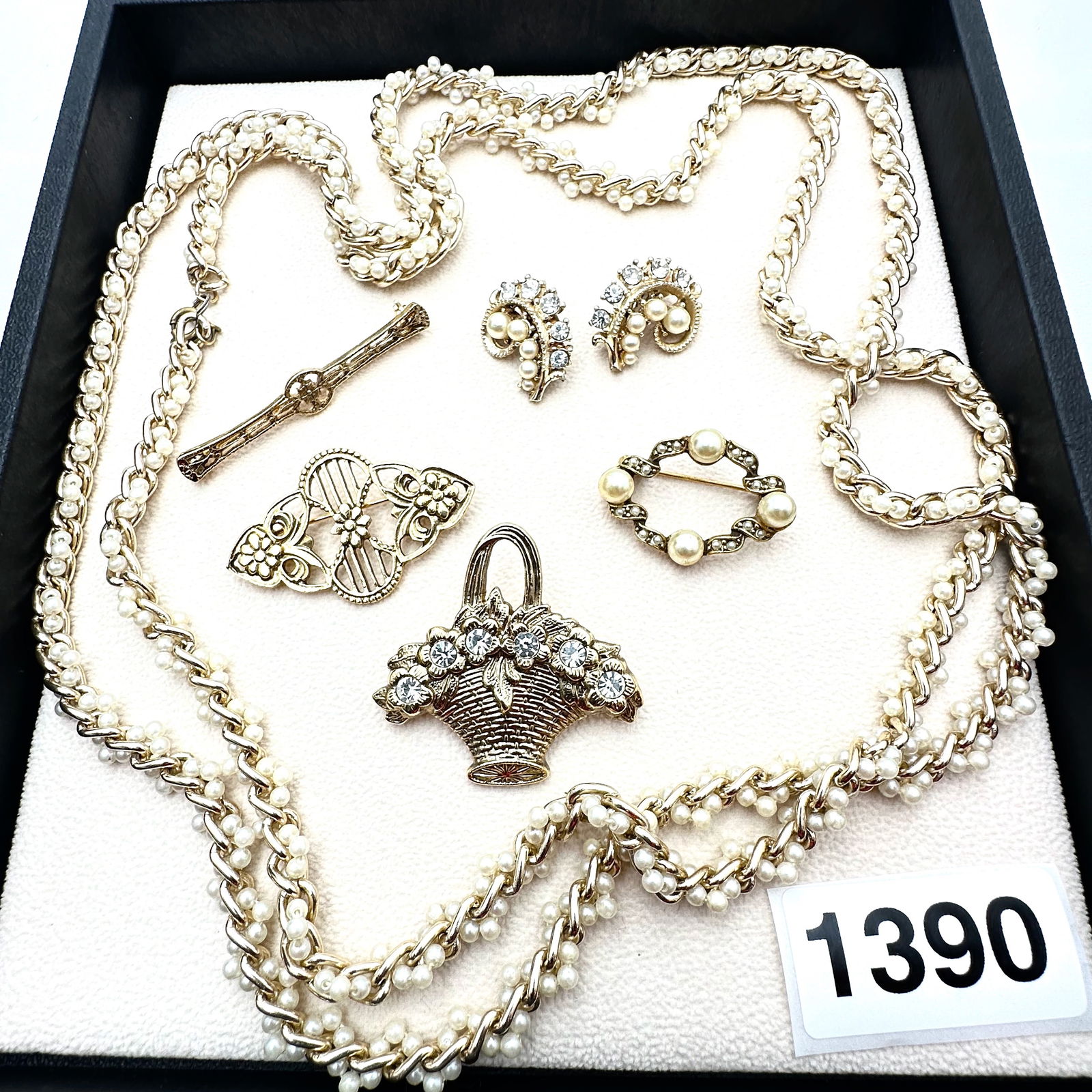 Vintage to Modern Group Lot Collection of Jewelry (1 of 2)