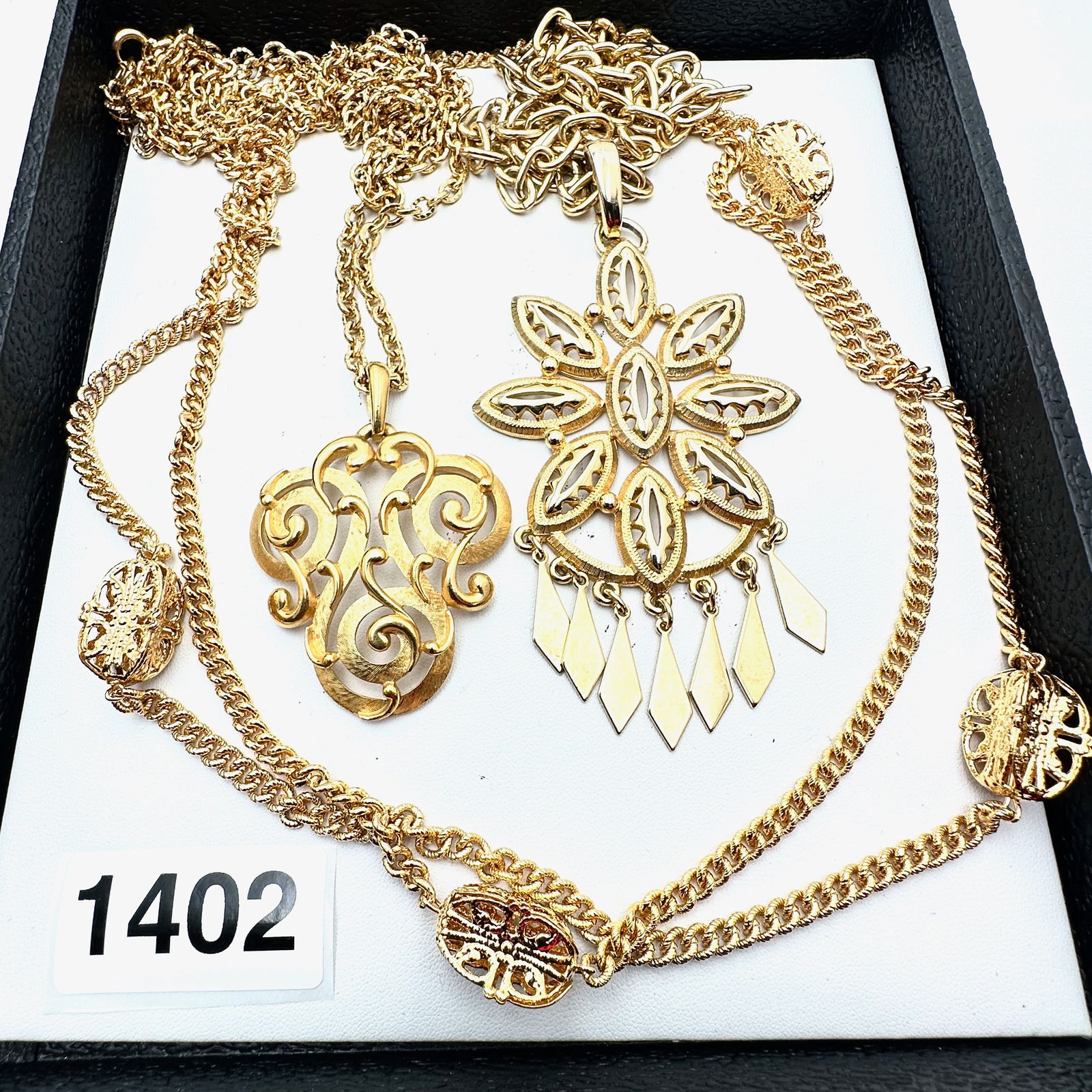 Vintage to Modern Group Lot Collection of Jewelry (1 of 2)