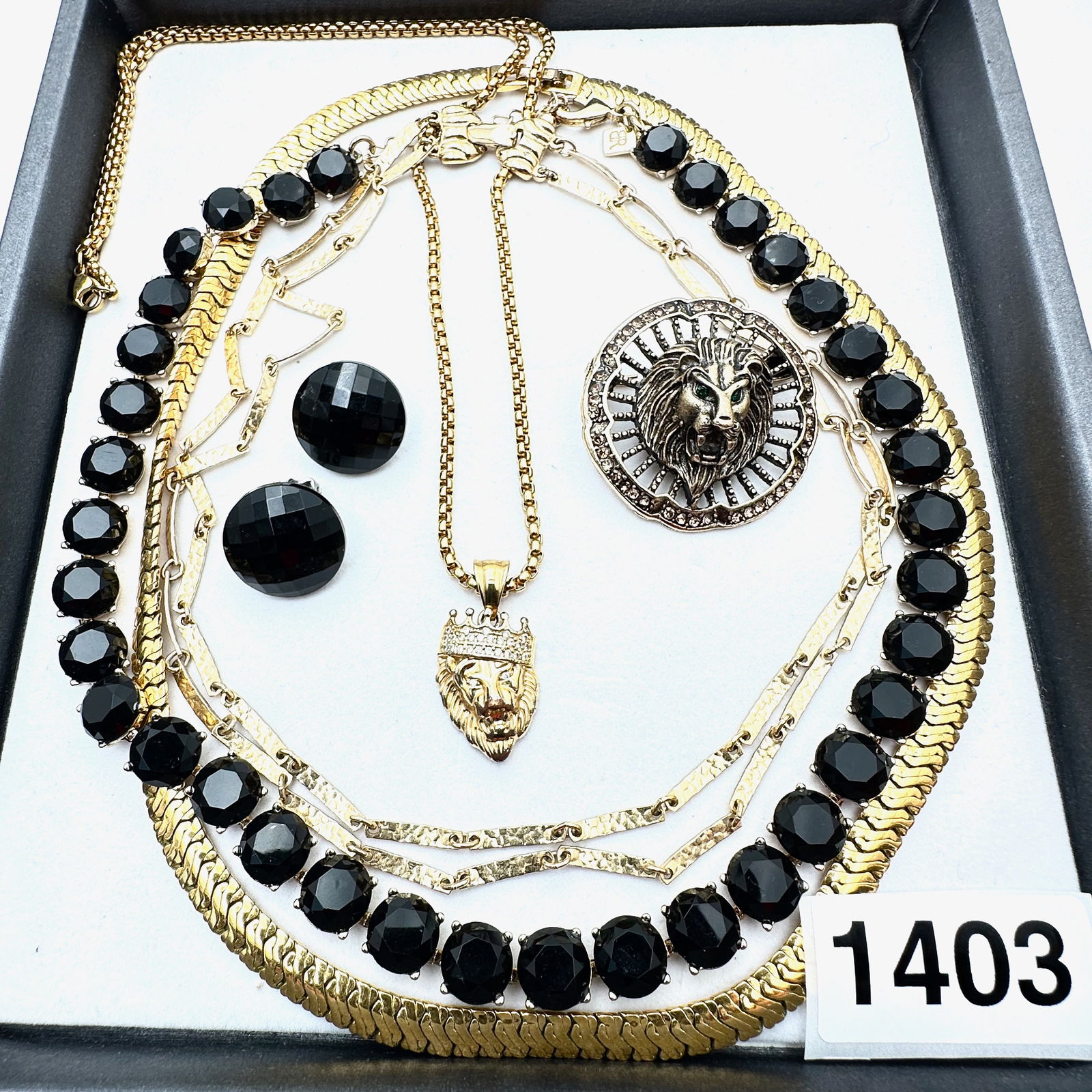 Vintage to Modern Group Lot Collection of Jewelry (1 of 2)