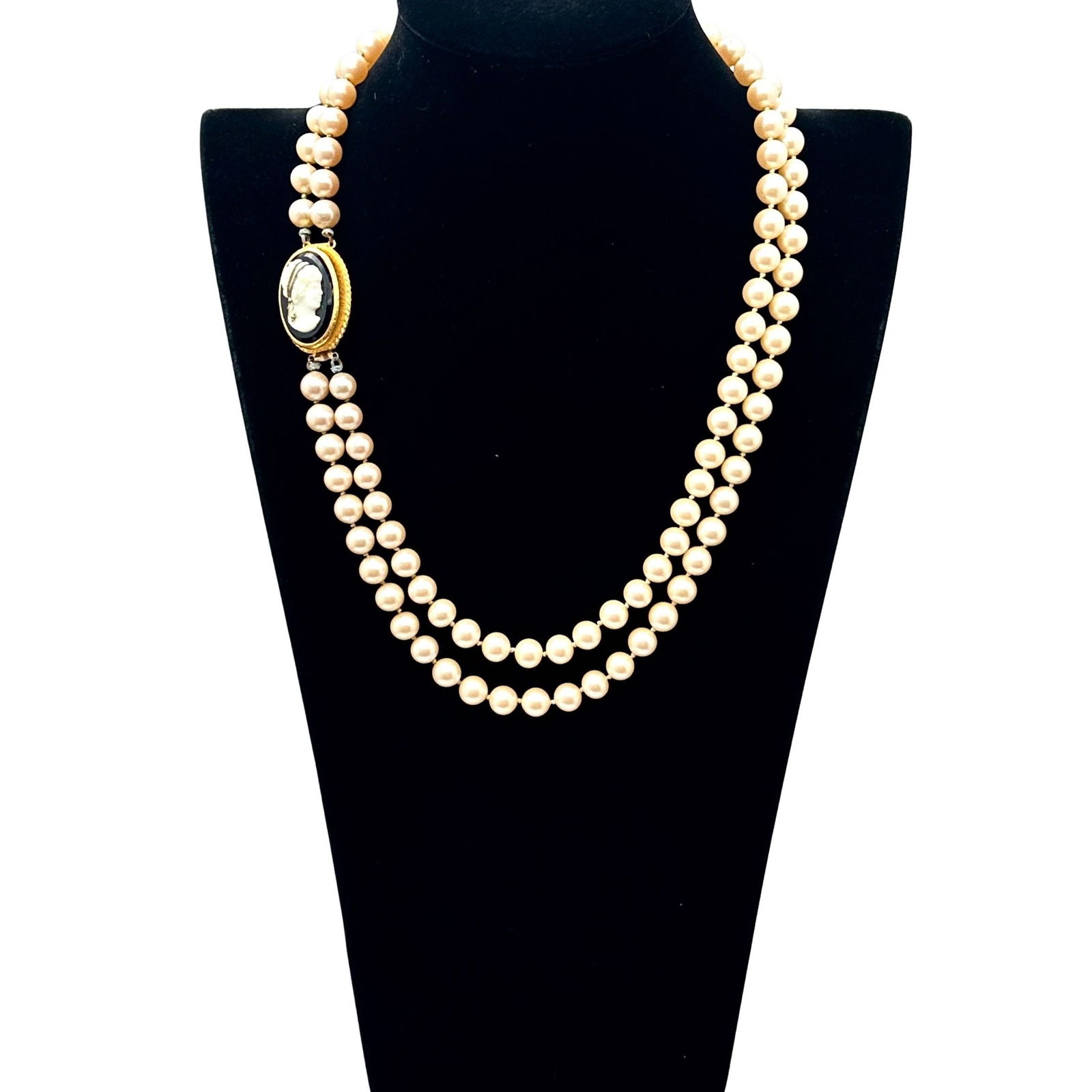 Vintage Carved Cameo Clasp Faux Glass Pearl Double Strand Necklace 18 Inch: Vintage Carved Cameo Clasp Faux Glass Pearl Double Strand Necklace 18 Inch