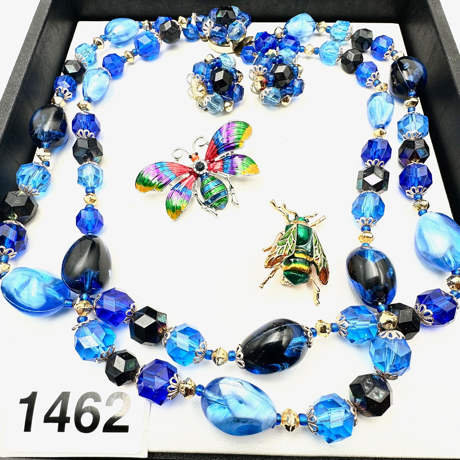 Vintage to Modern Group Lot Collection of Jewelry: Vintage to Modern Group Lot Collection of Jewelry