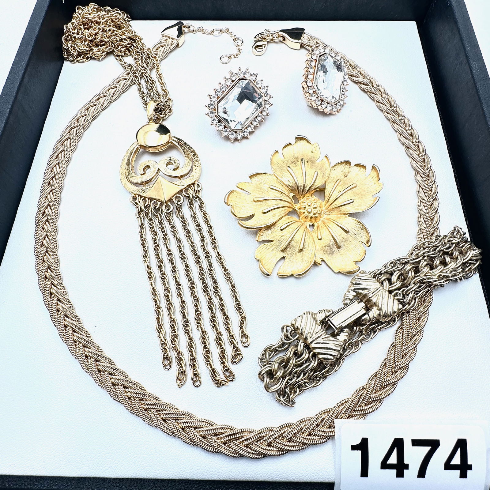 Vintage to Modern Group Lot Collection of Jewelry (1 of 2)