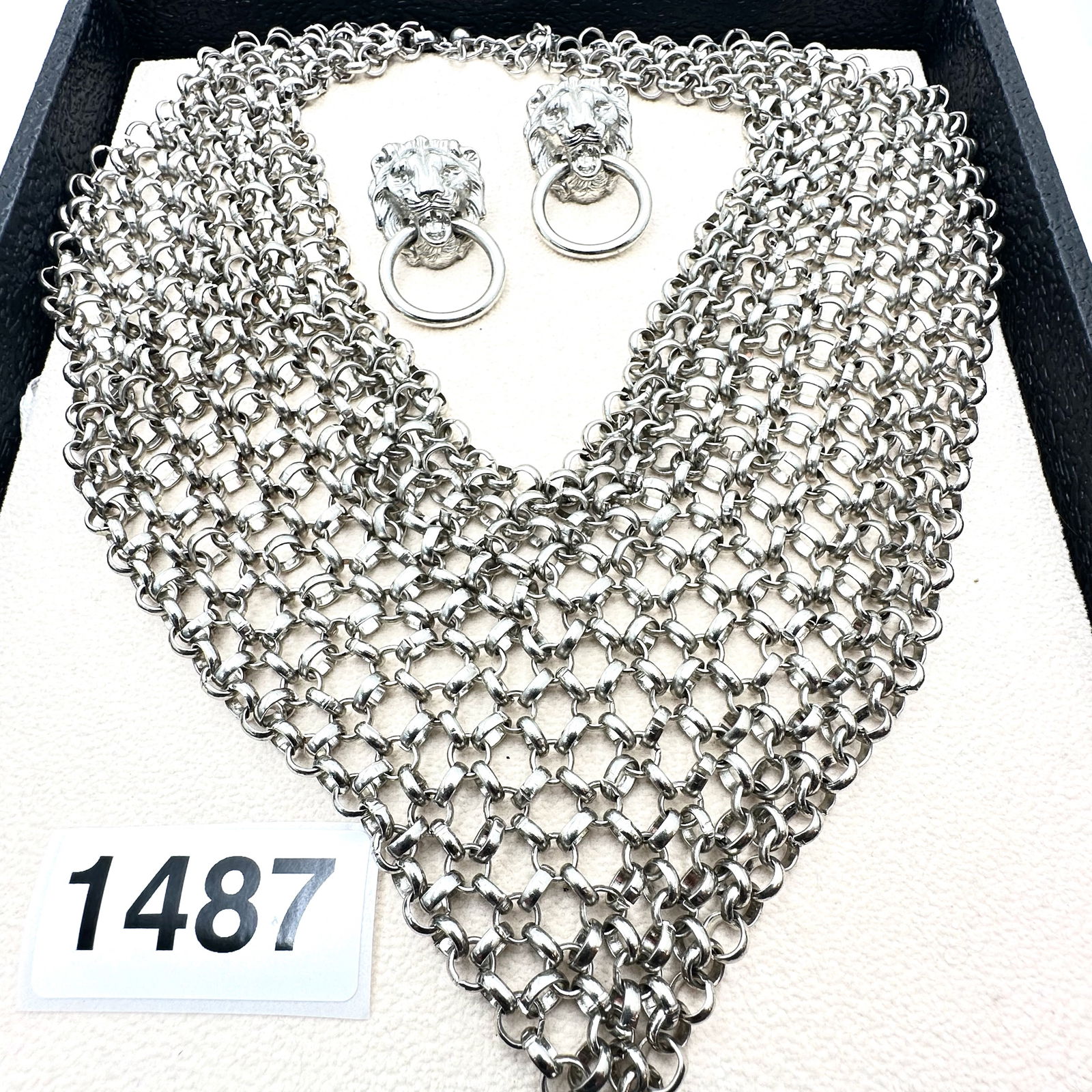 Vintage to Modern Group Lot Collection of Jewelry: Vintage to Modern Group Lot Collection of Jewelry