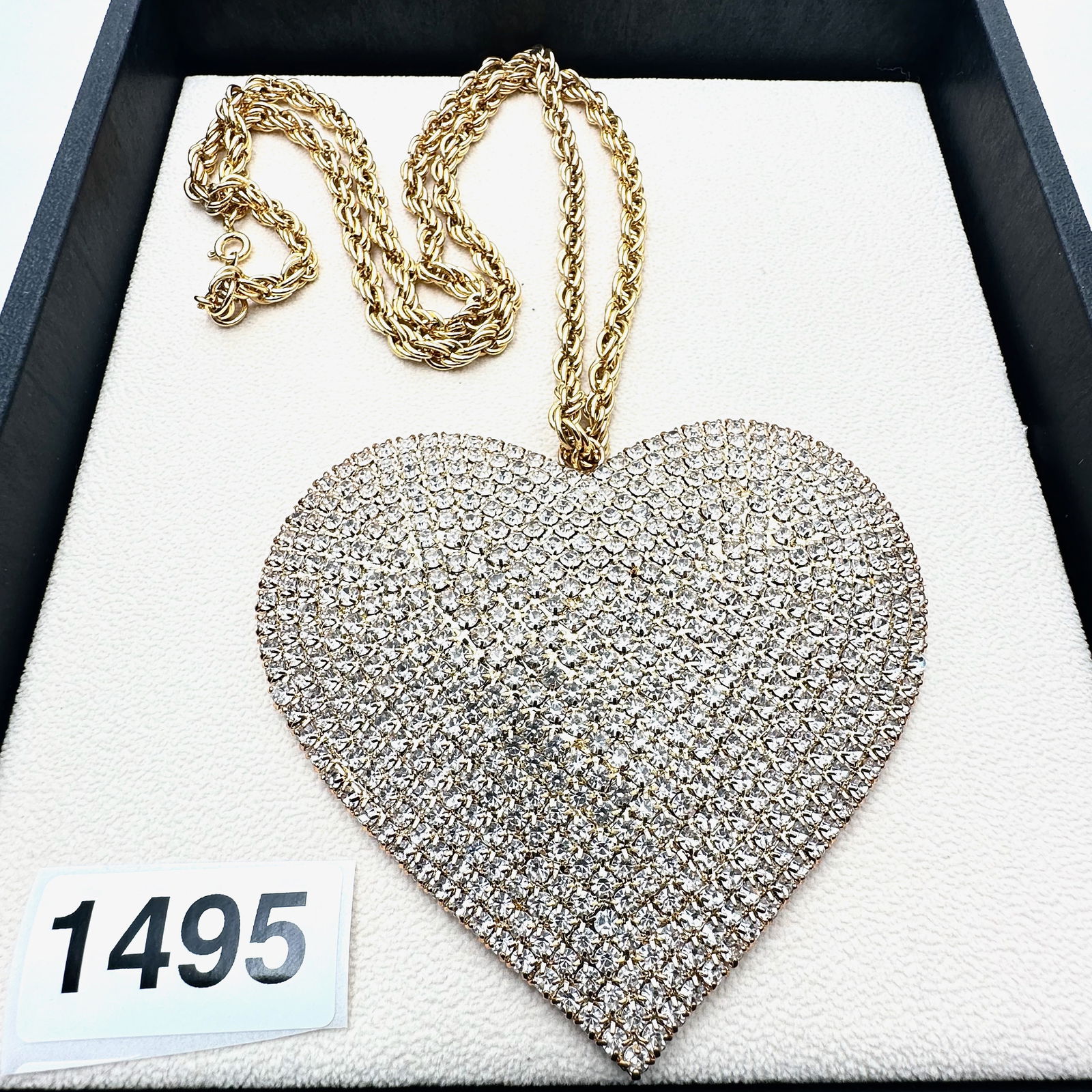 Vintage Huge Clear Rhinestone Gold Tone Heart Pendant Necklace: Vintage Huge Clear Rhinestone Gold Tone Heart Pendant Necklace